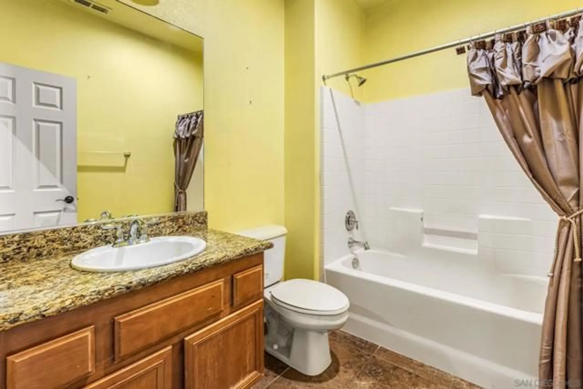 Property Slideshow image 12 of 26 | 26684 rim creek path, Menifee, CA, 92584