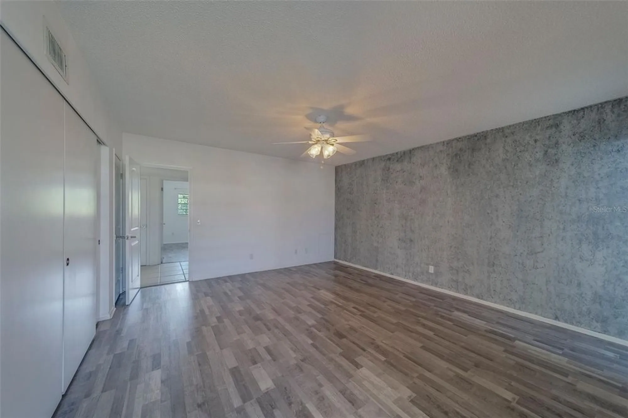 Property Slideshow image 23 of 85 | 2441 persian dr apt 61, Clearwater, FL, 33763