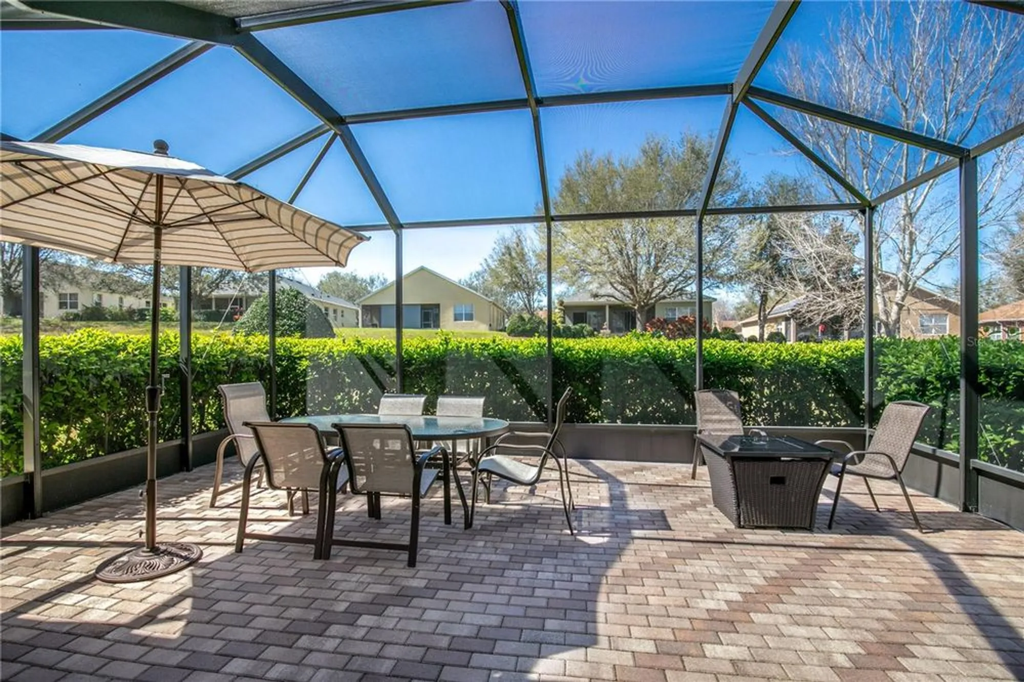 Property Slideshow image 22 of 49 | 105 cupania ct, Groveland, FL, 34736
