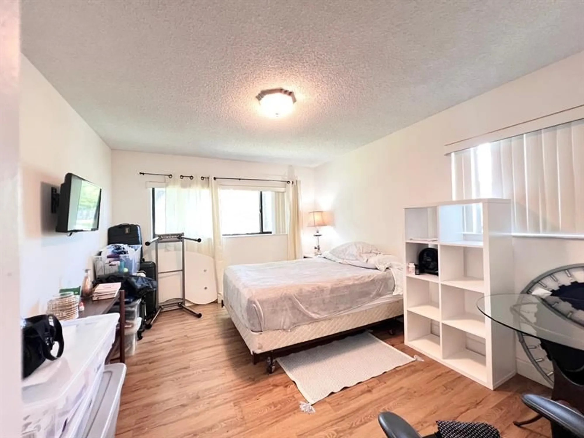 Property Slideshow image 9 of 17 | 9999 n belfort cir # 101, Tamarac, FL, 33321