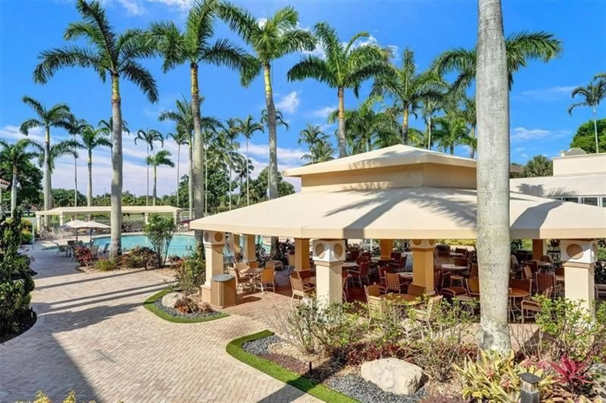 Property Slideshow image 22 of 27 | 5746 crystal shores dr 402, Boynton Beach, FL, 33437