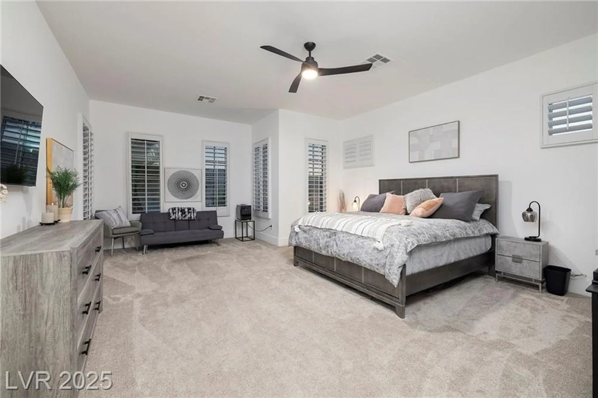 Property Slideshow image 33 of 48 | 2840 foxtail creek ave, Henderson, NV, 89052