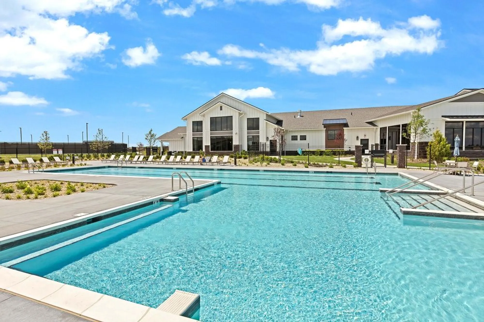 Property Slideshow image 16 of 20 | 3258 mirehaven ct, Aurora, IL, 60503