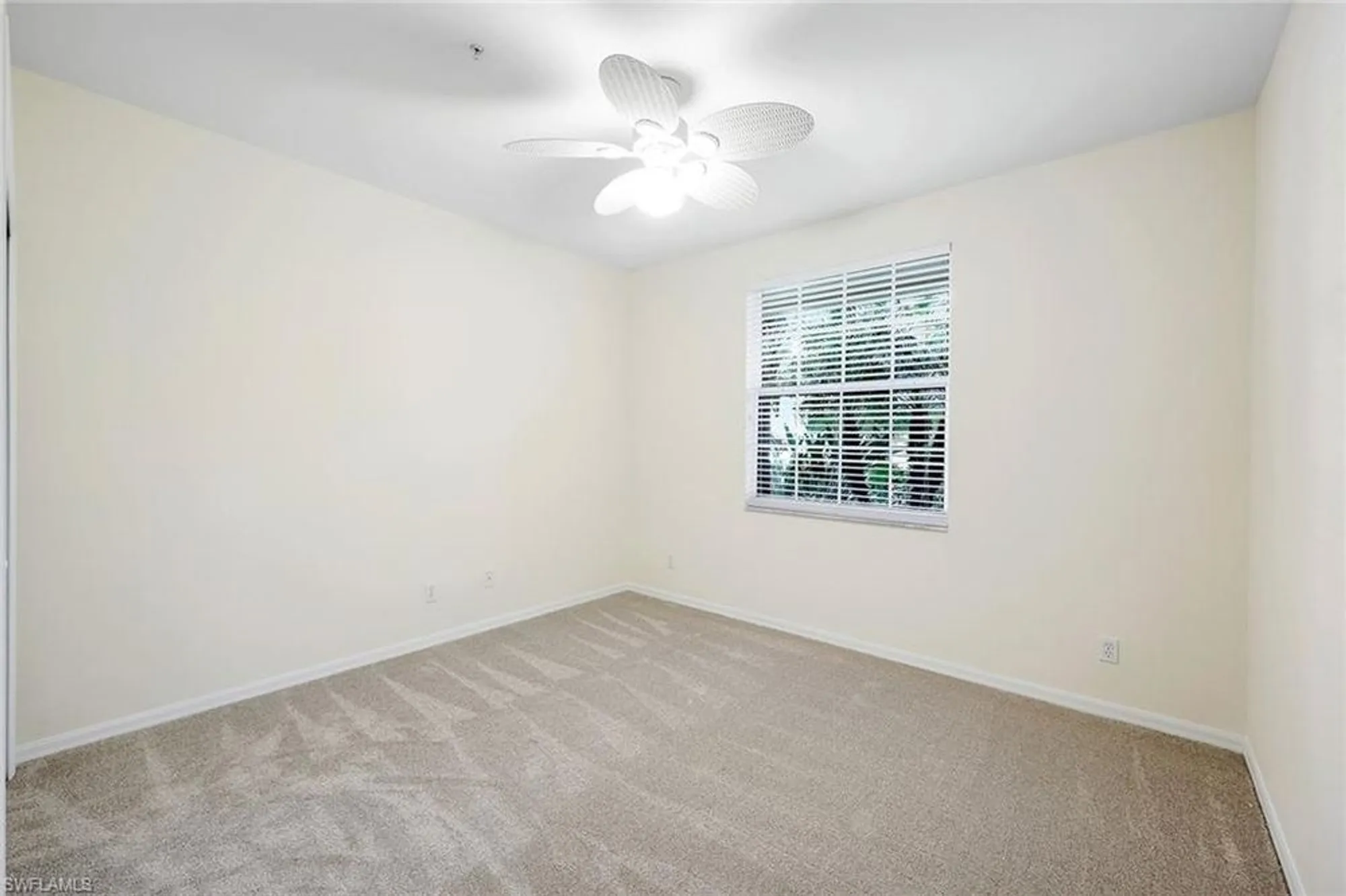 Property Slideshow image 18 of 32 | 3461 pointe creek ct 102, Bonita Springs, FL, 34134