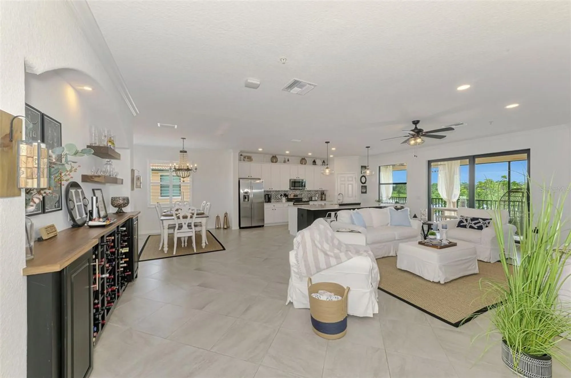 Property Slideshow image 12 of 98 | 10797 tarflower dr unit 201, Venice, FL, 34293