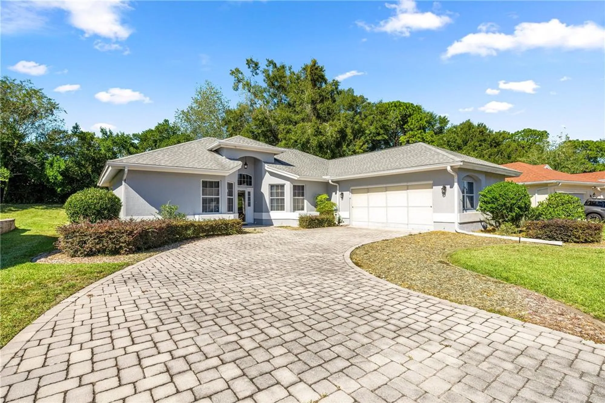 Property Slideshow image 2 of 40 | 11594 sw 75th cir, Ocala, FL, 34476