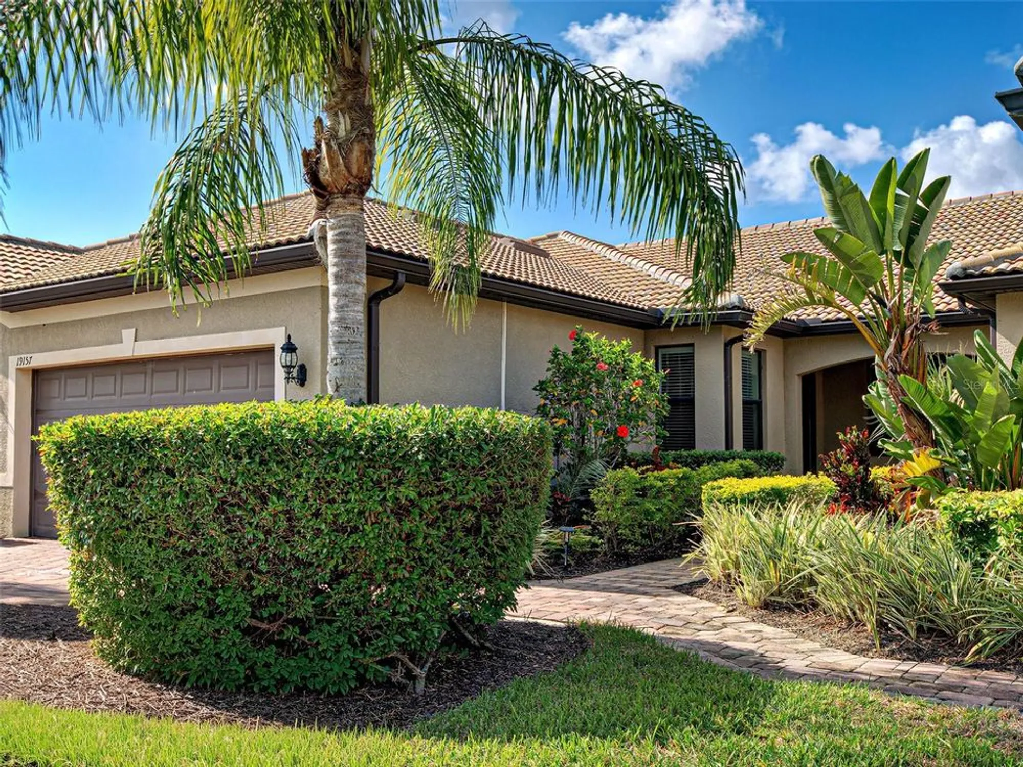 Property Slideshow image 1 of 91 | 19157 serafina st, Venice, FL, 34293