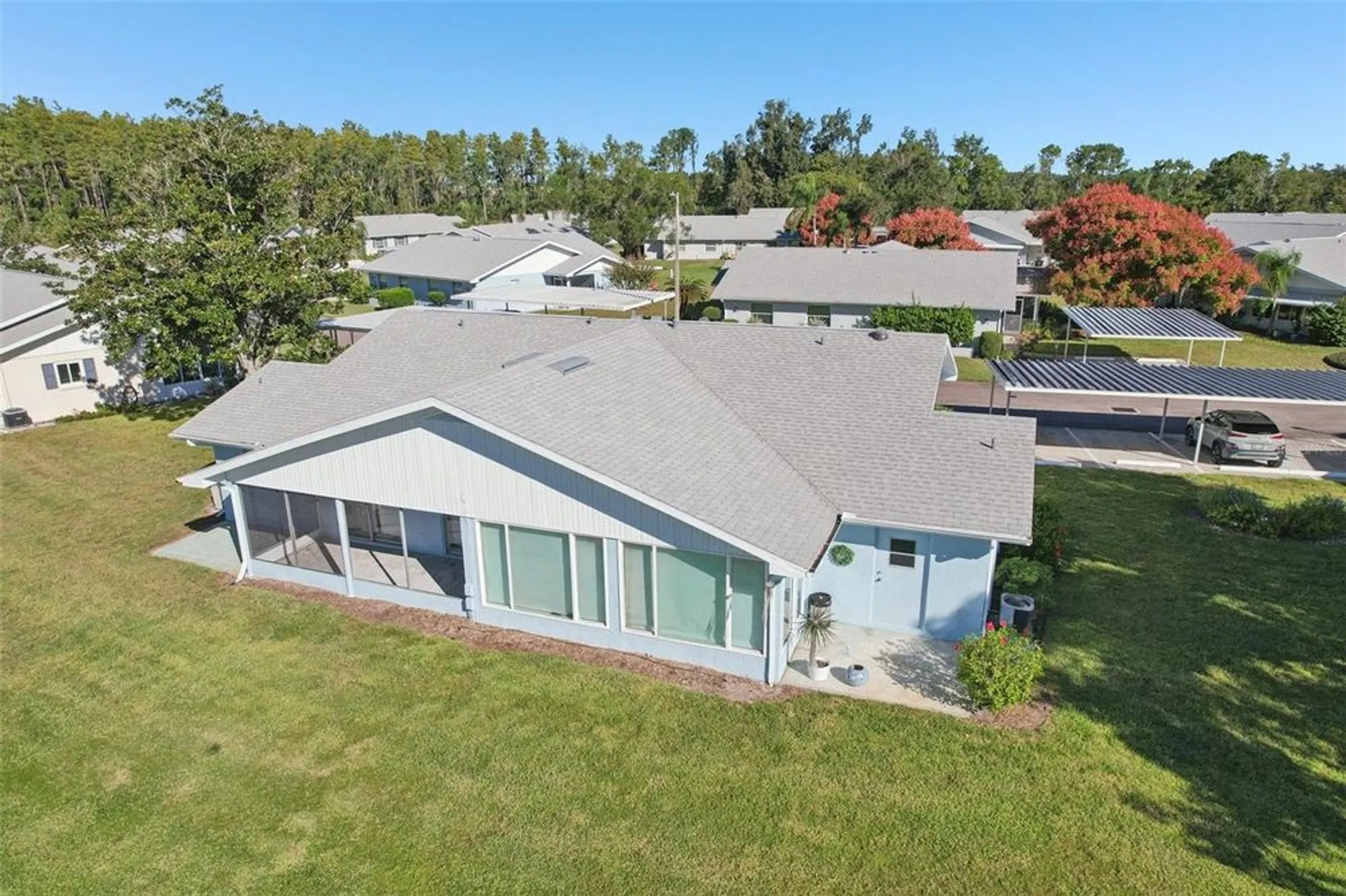 Property Slideshow image 52 of 55 | 2339 glenmore cir, Sun City Center, FL, 33573