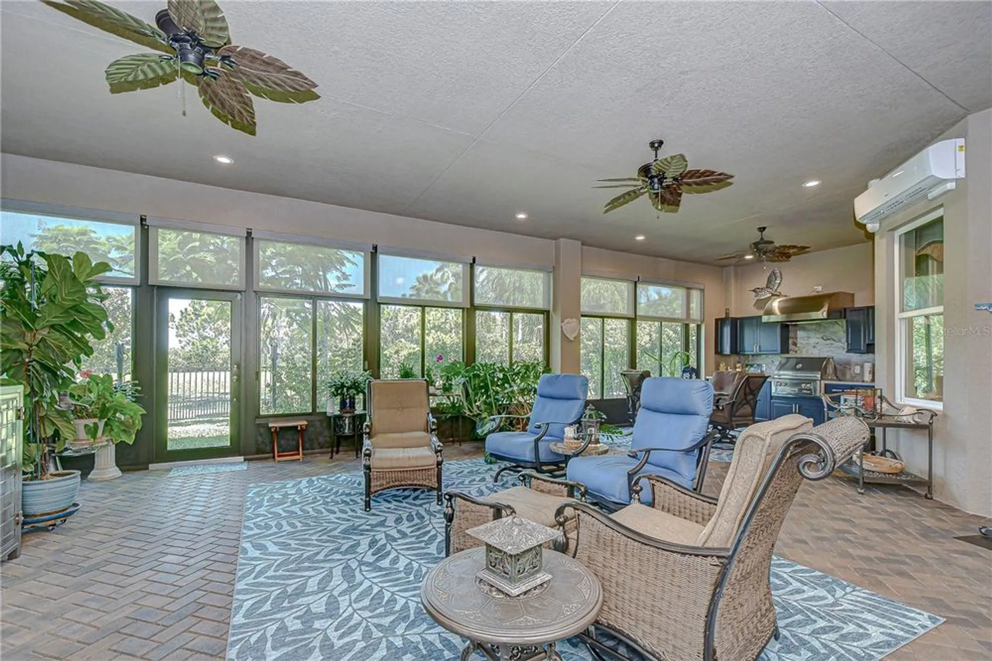 Property Slideshow image 34 of 52 | 15303 valencia del sol st, Wimauma, FL, 33598