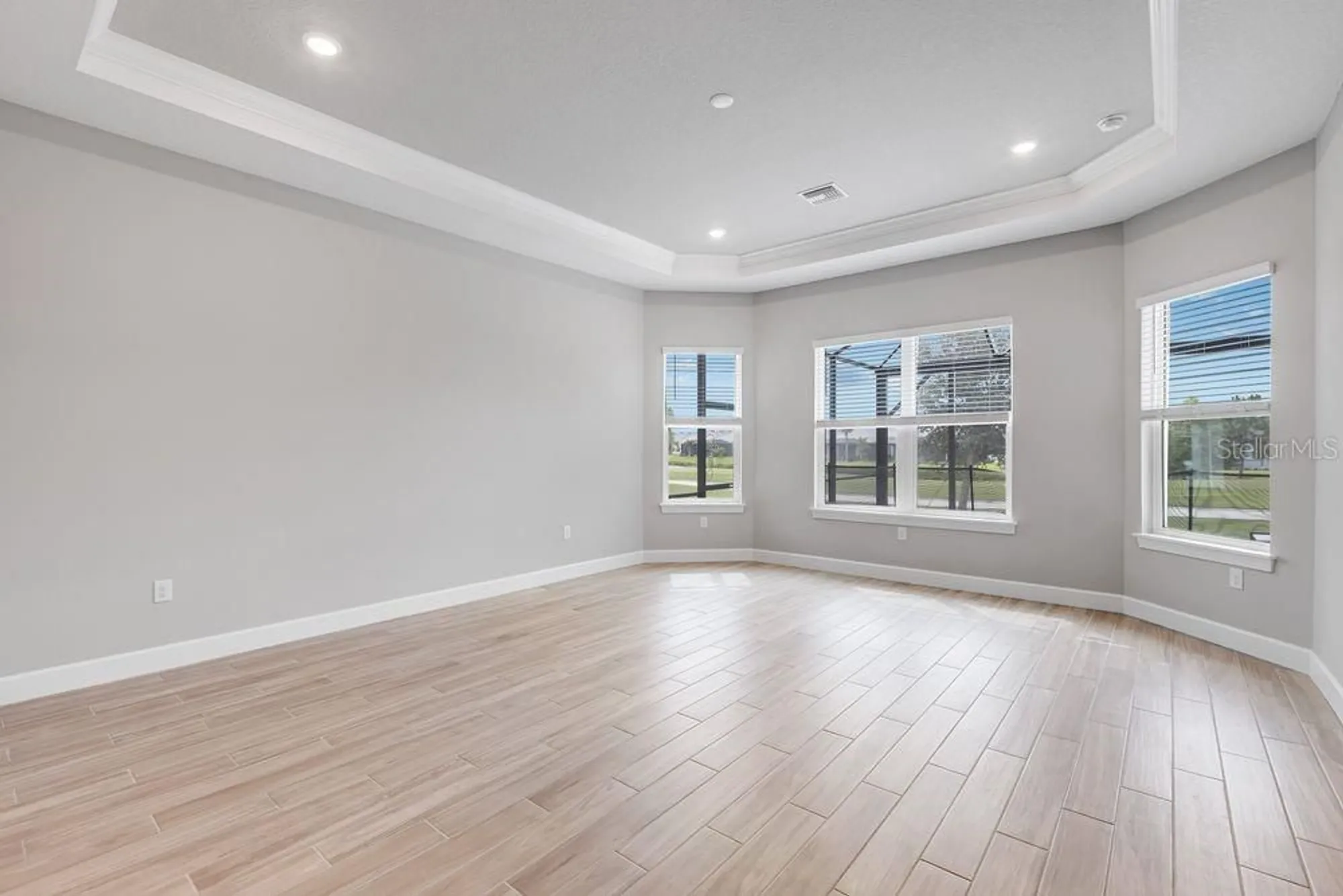 Property Slideshow image 17 of 67 | 15289 contenta loop, Bradenton, FL, 34211