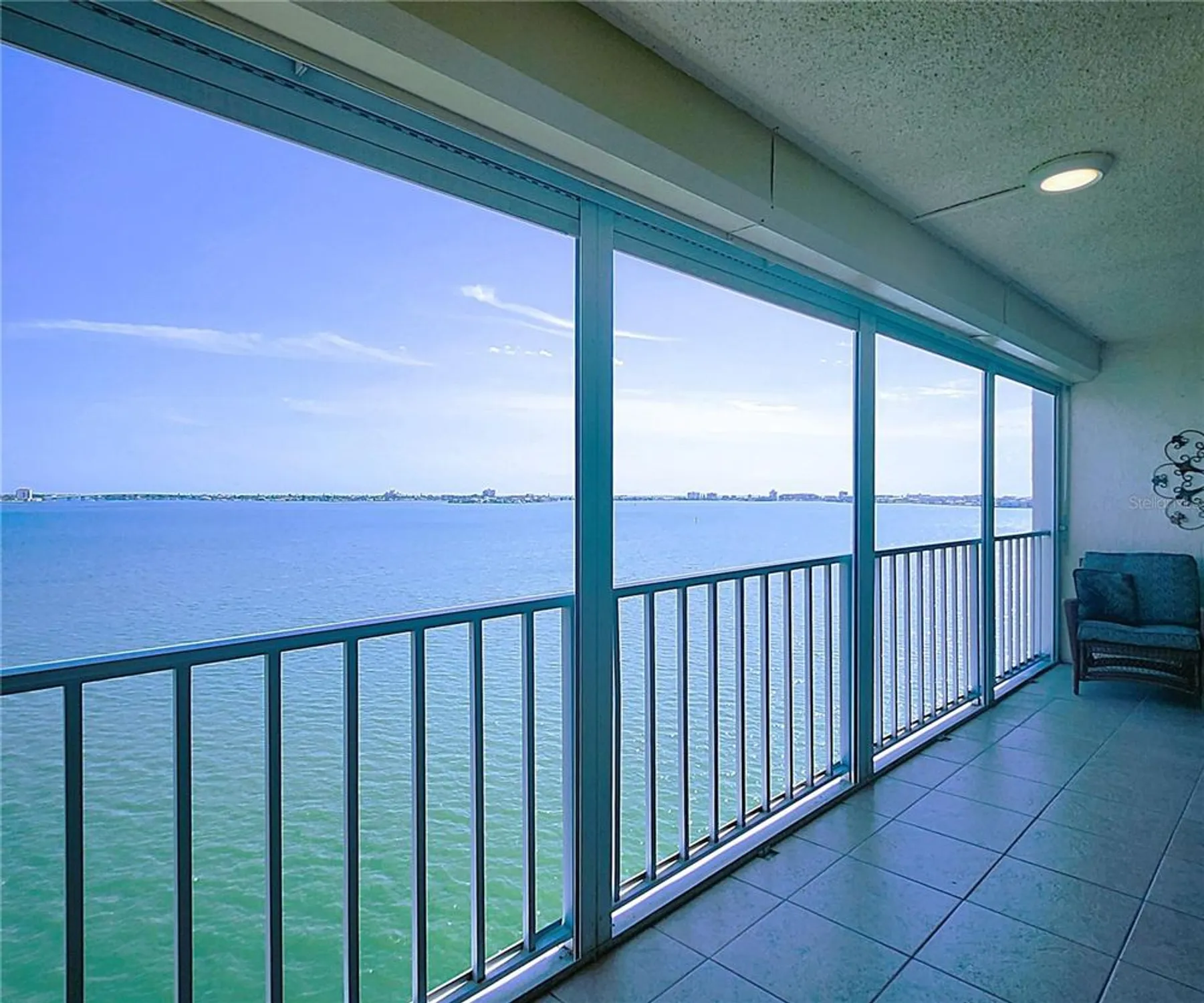 Property Slideshow image 12 of 59 | 6060 shore blvd 903, Gulfport, FL, 33707