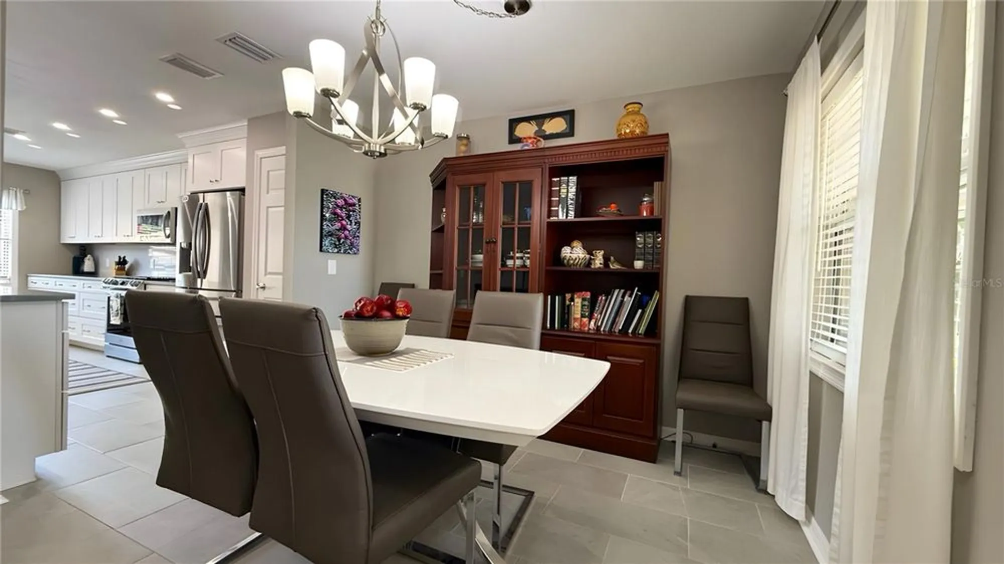 Property Slideshow image 6 of 22 | 9047 sw 102nd cir, Ocala, FL, 34481