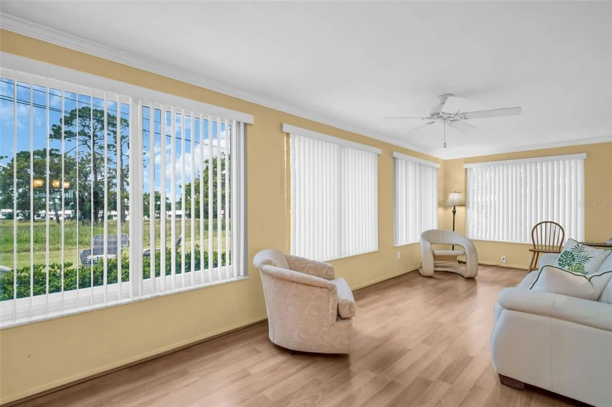 Property Slideshow image 12 of 71 | 9082 141st st, Seminole, FL, 33776