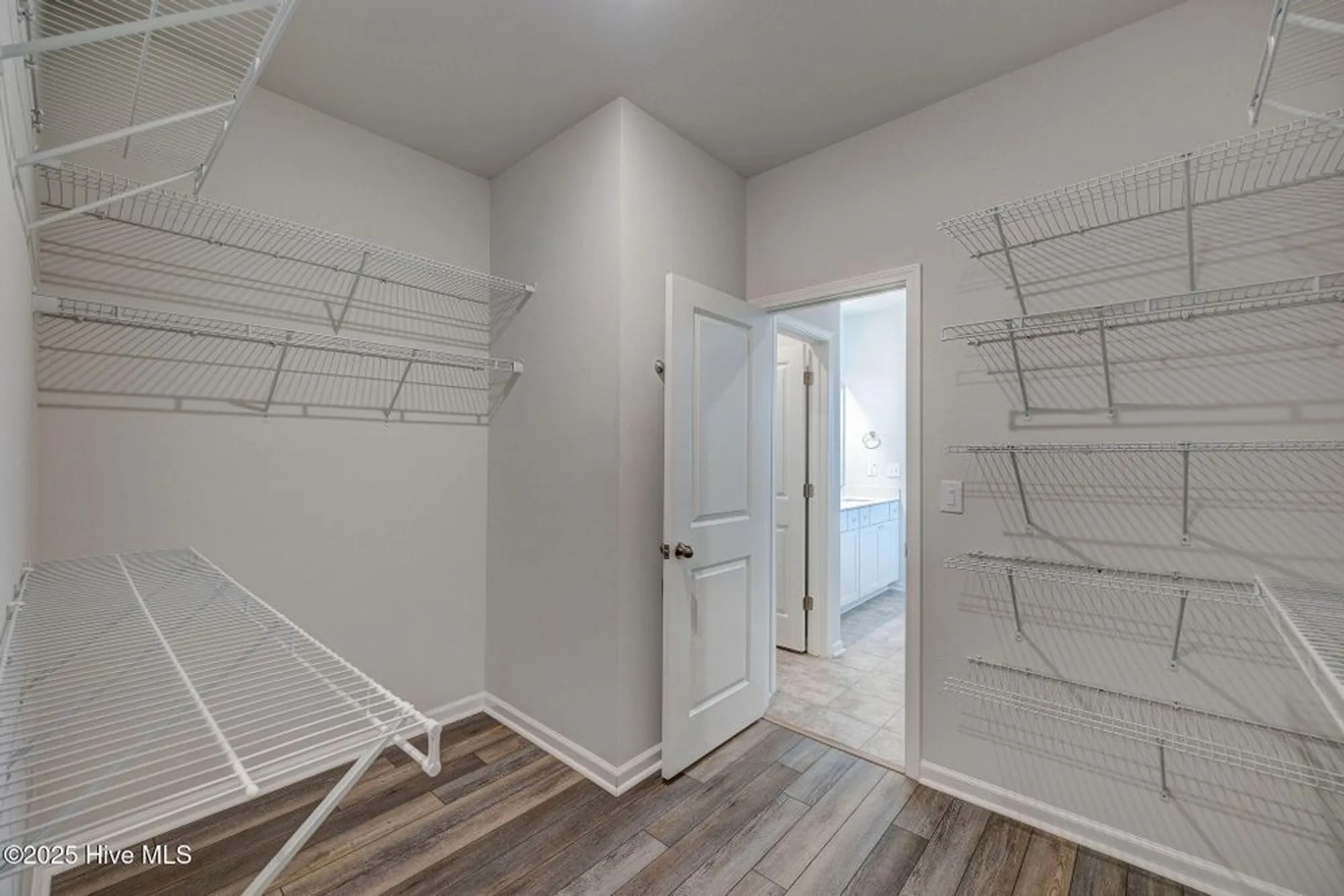 Property Slideshow image 24 of 39 | 1369 trisail ter, Wilmington, NC, 28412