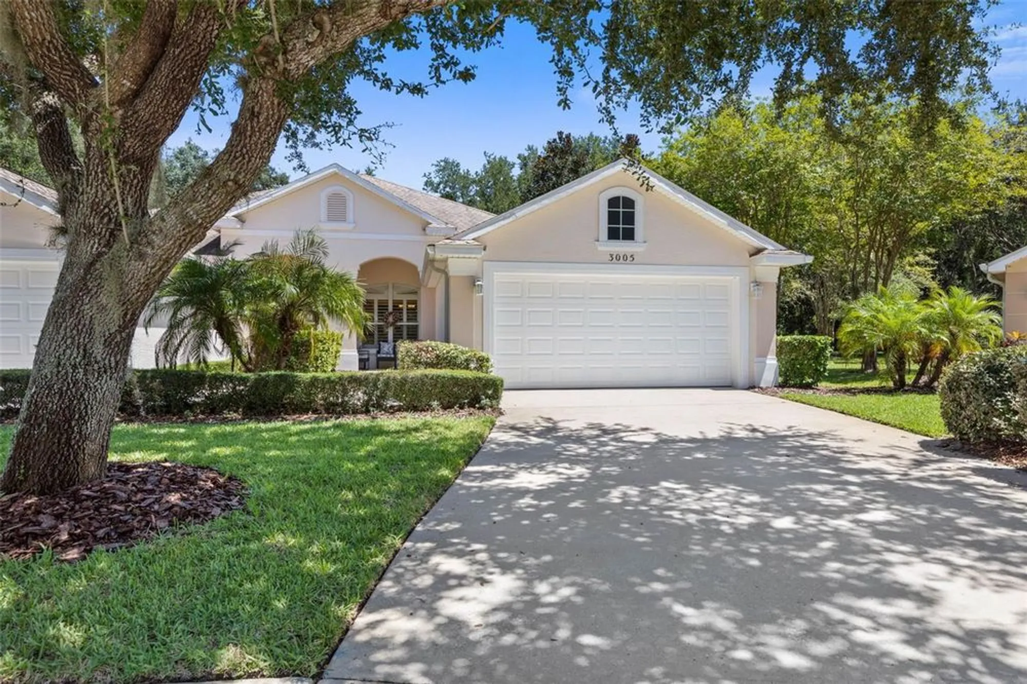 Property Slideshow image 2 of 91 | 3005 glin cir, Ormond Beach, FL, 32174