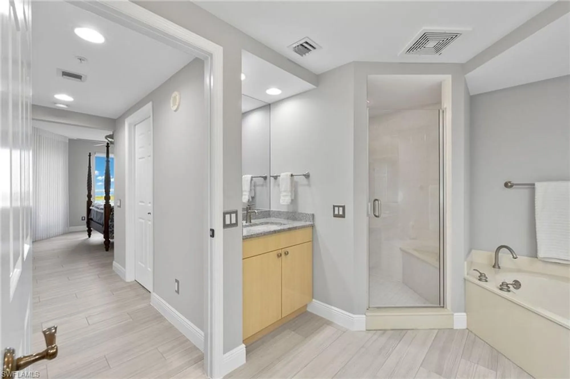 Property Slideshow image 22 of 48 | 23650 via veneto blvd 802, Estero, FL, 34134