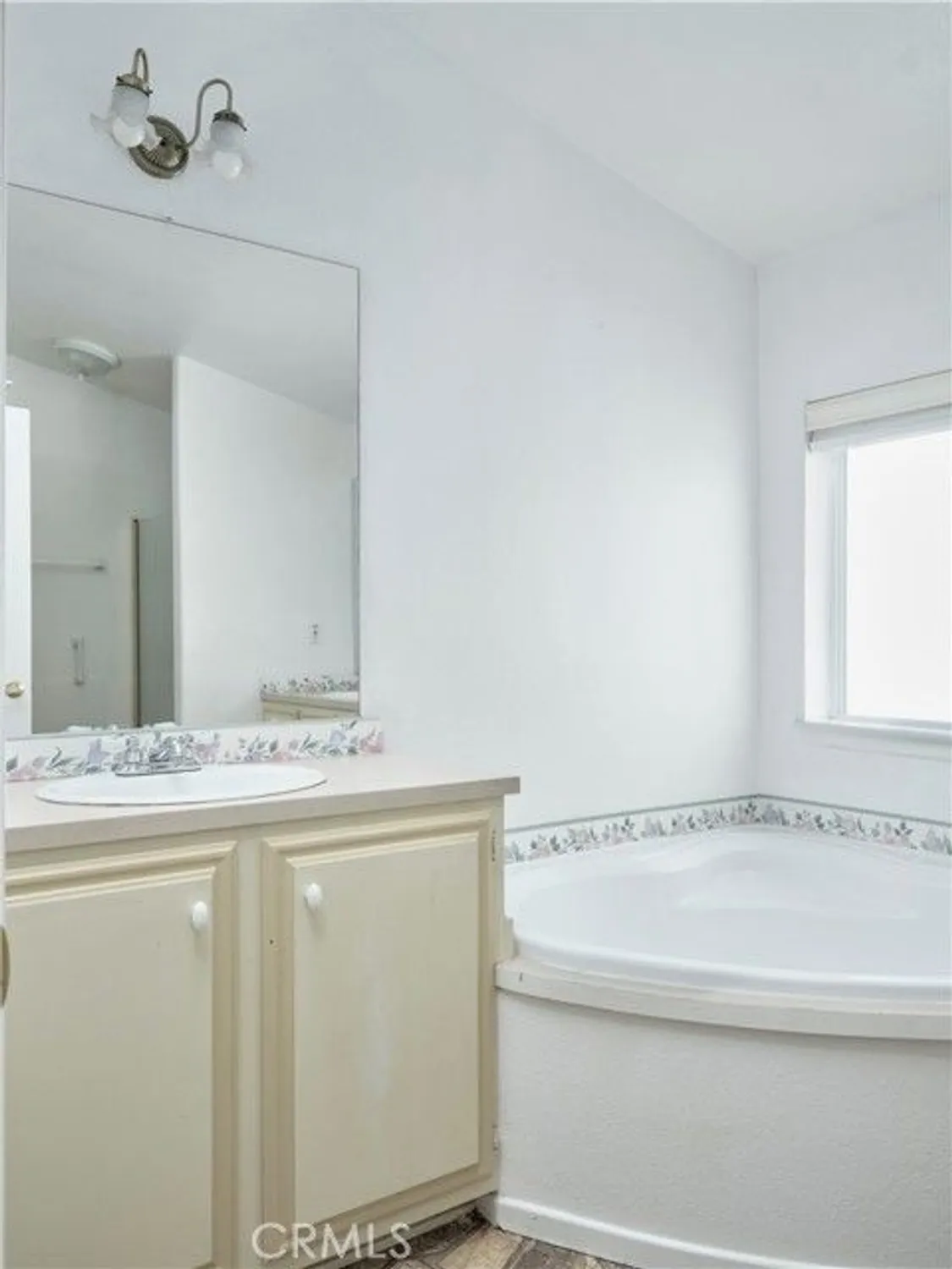 Property Slideshow image 15 of 20 | 820 farnsworth dr 206, Arroyo Grande, CA, 93420