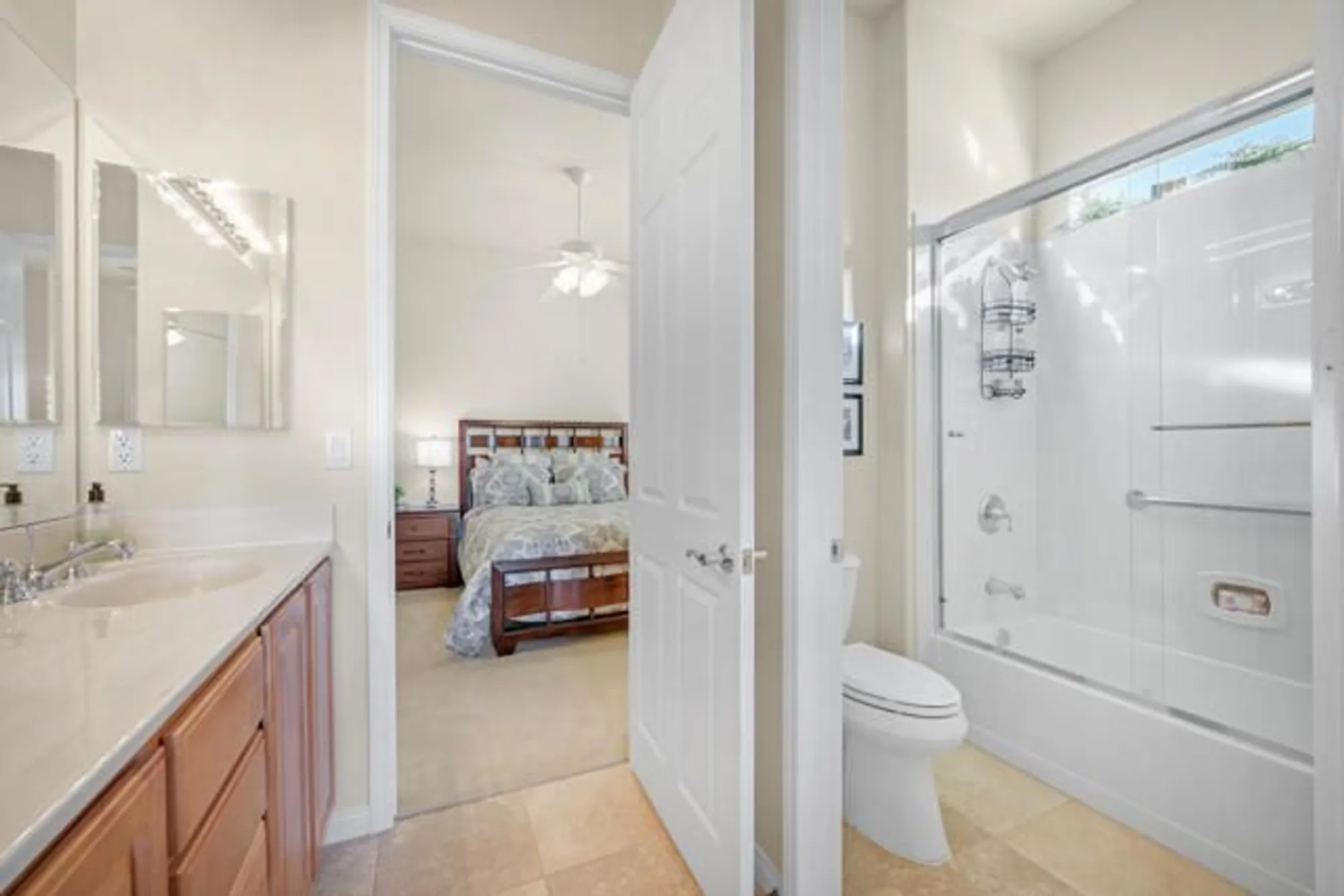 Property Slideshow image 22 of 51 | 40111 camino montecito, Indio, CA, 92203