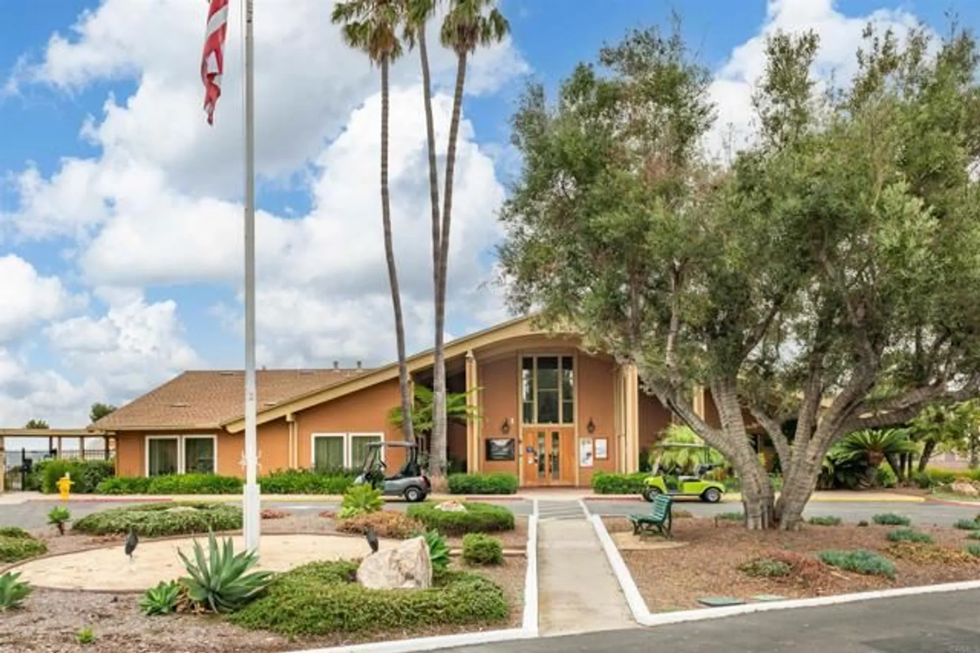 Property Slideshow image 32 of 33 | 3621 vista campana 64, Oceanside, CA, 92057