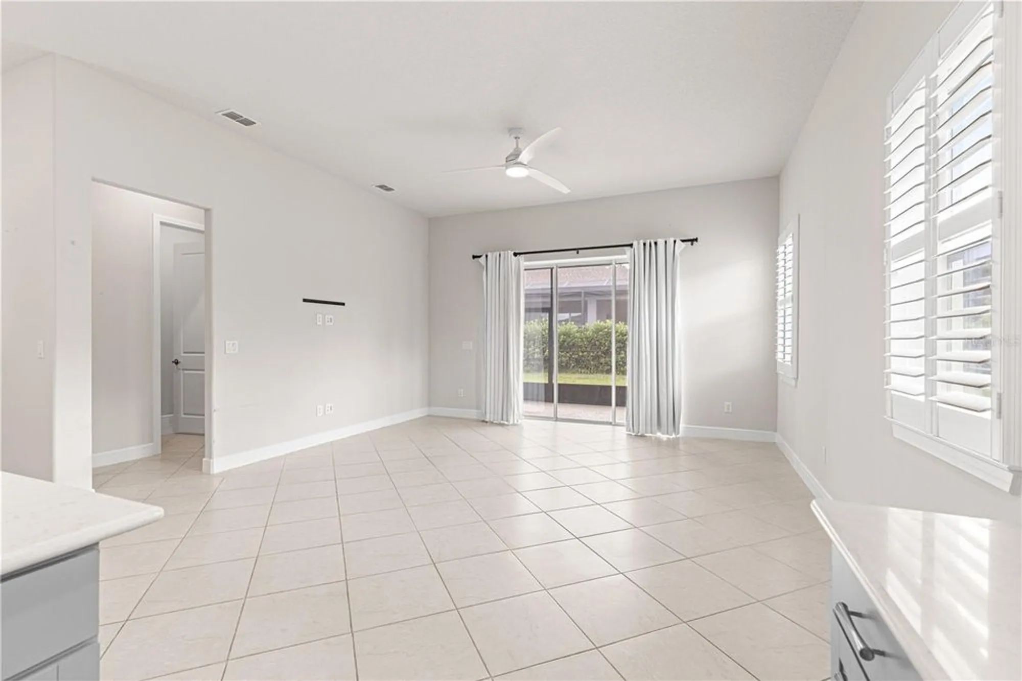 Property Slideshow image 9 of 55 | 9147 sw 65th loop, Ocala, FL, 34481