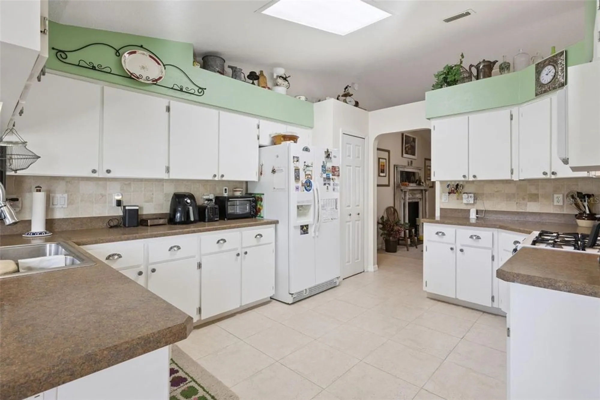 Property Slideshow image 22 of 82 | 26600 racquet cir, Leesburg, FL, 34748
