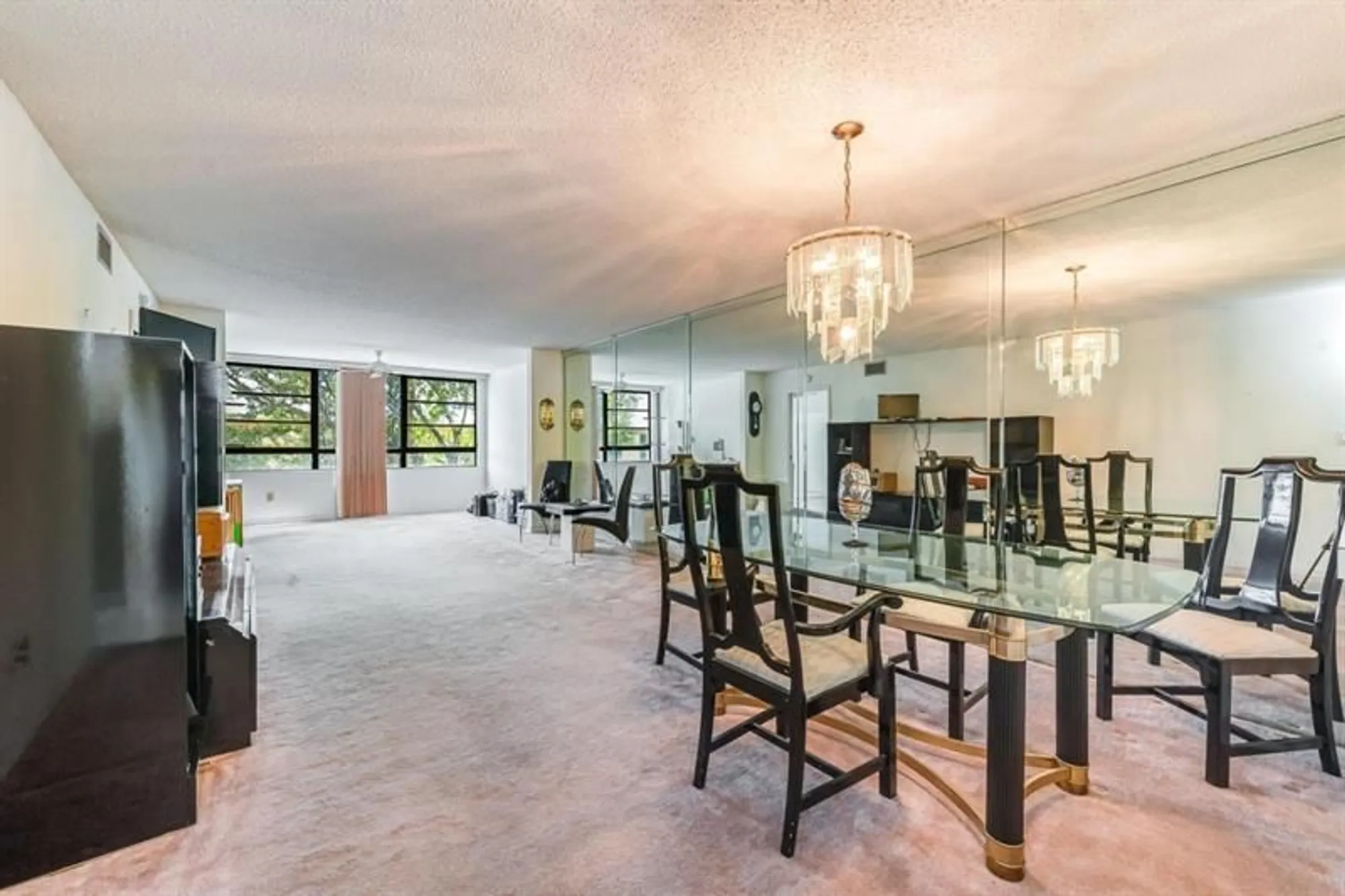 Property Slideshow image 11 of 26 | 10370 e clairmont cir 302, Tamarac, FL, 33321