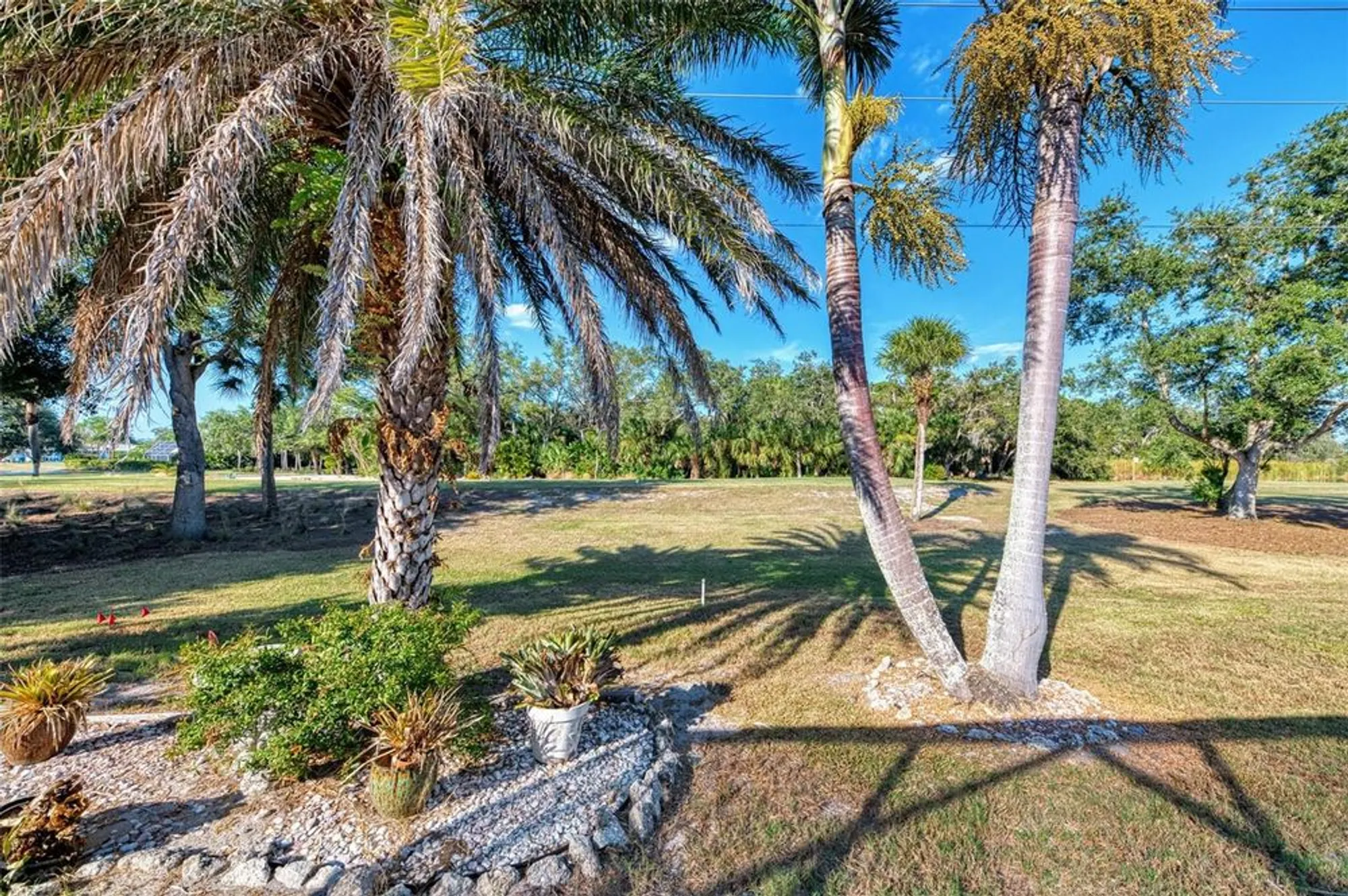 Property Slideshow image 4 of 85 | 503 wexford dr, Venice, FL, 34293