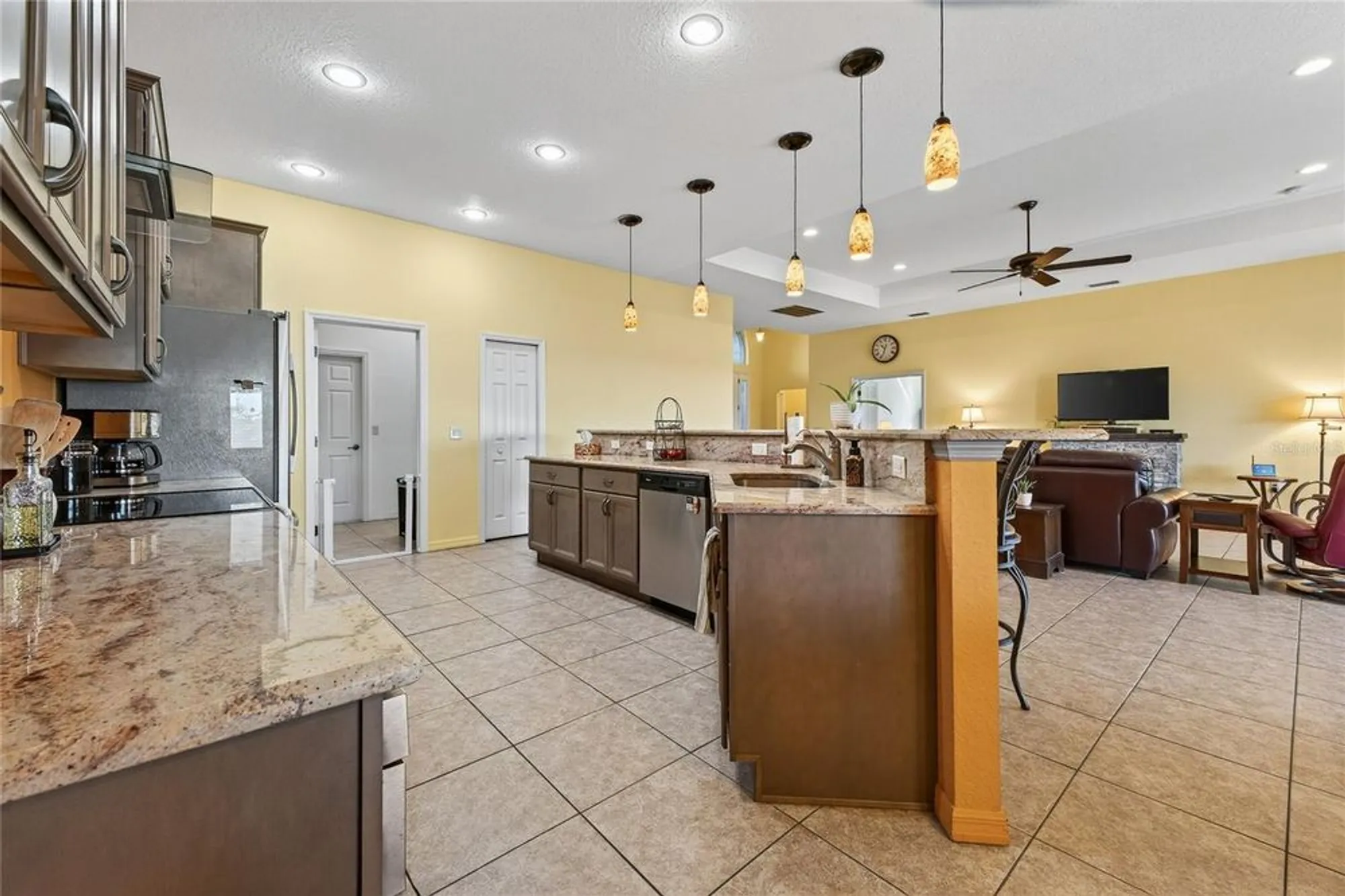 Property Slideshow image 16 of 48 | 5461 hogan ln, Winter Haven, FL, 33884