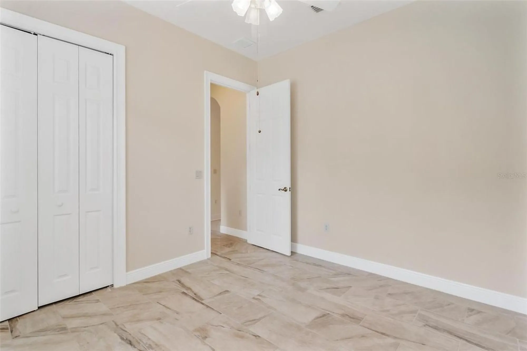 Property Slideshow image 39 of 49 | 5239 grove mnr, Lady Lake, FL, 32159