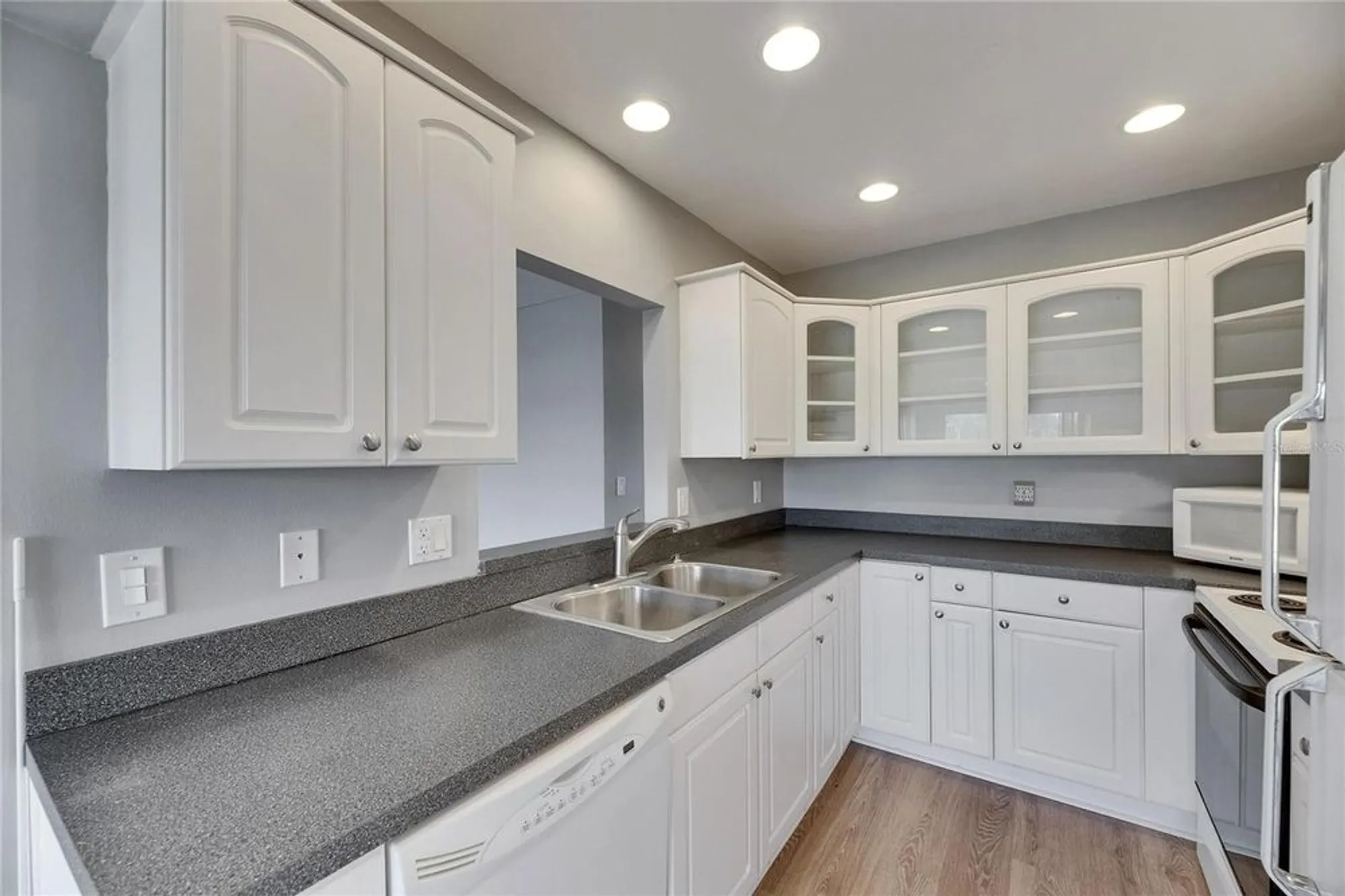 Property Slideshow image 22 of 48 | 2313 grenoble pl # 2313, Sun City Center, FL, 33573