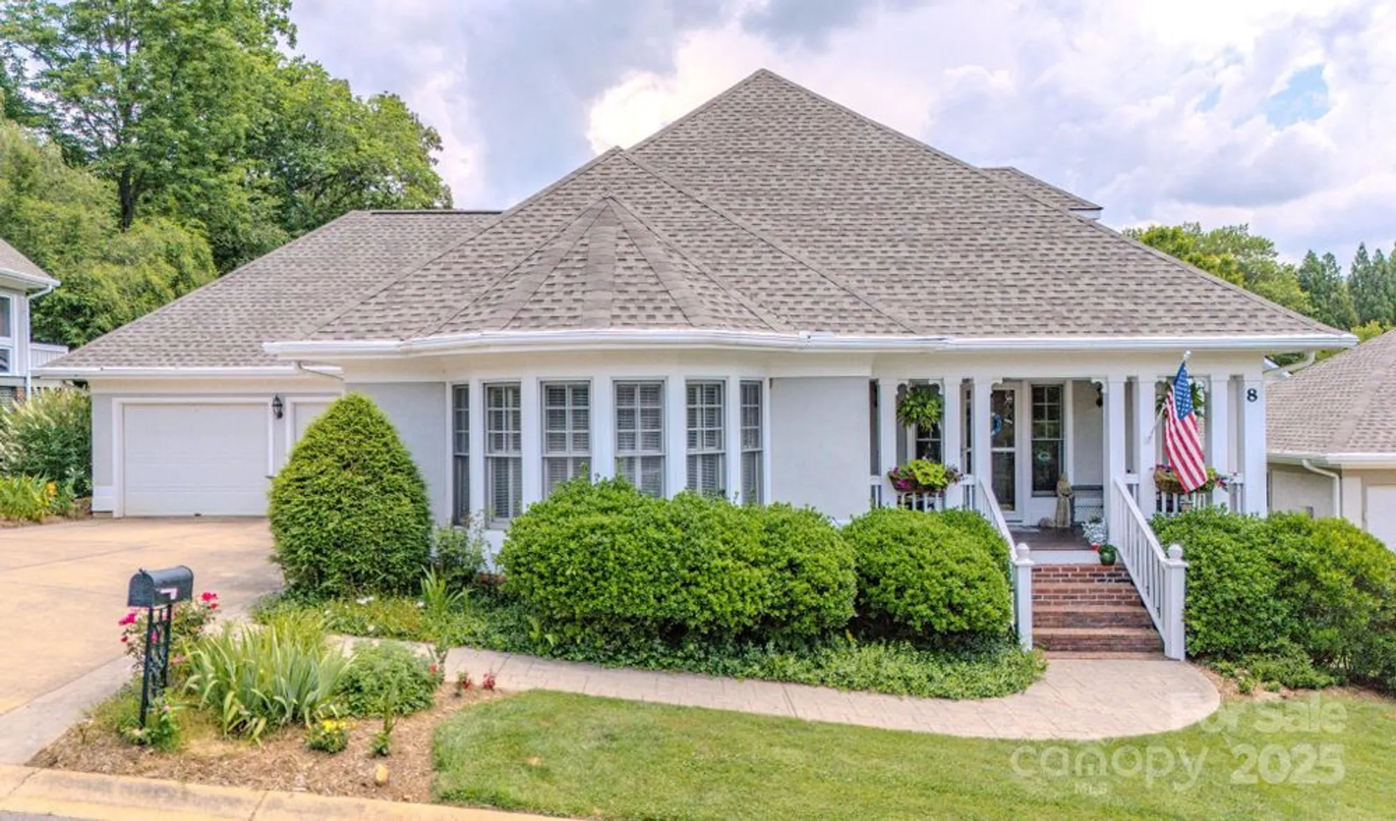 Property Slideshow image 38 of 38 | 8 creekside way, Asheville, NC, 28804