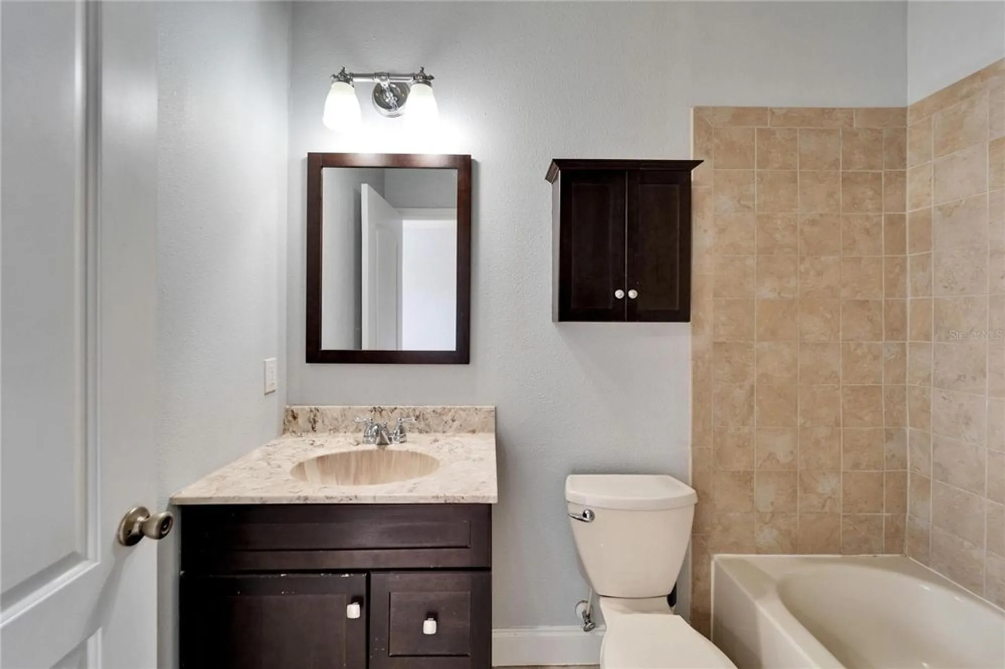 Property Slideshow image 54 of 100 | 410 manns harbor dr, Apollo Beach, FL, 33572