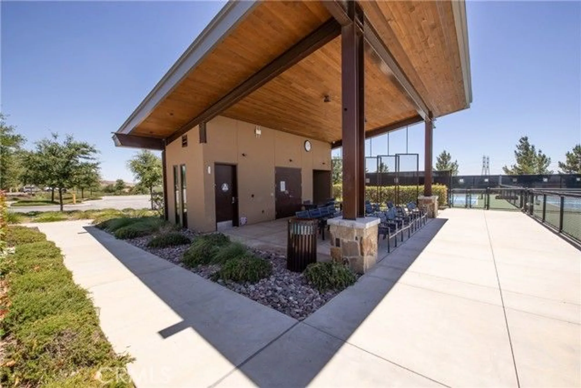 Property Slideshow image 27 of 34 | 1530 village green way, Beaumont, CA, 92223