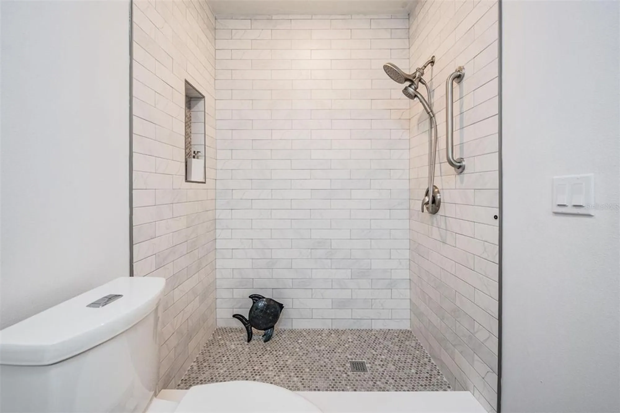 Property Slideshow image 10 of 27 | 127 boca ciega point blvd n, St Petersburg, FL, 33708