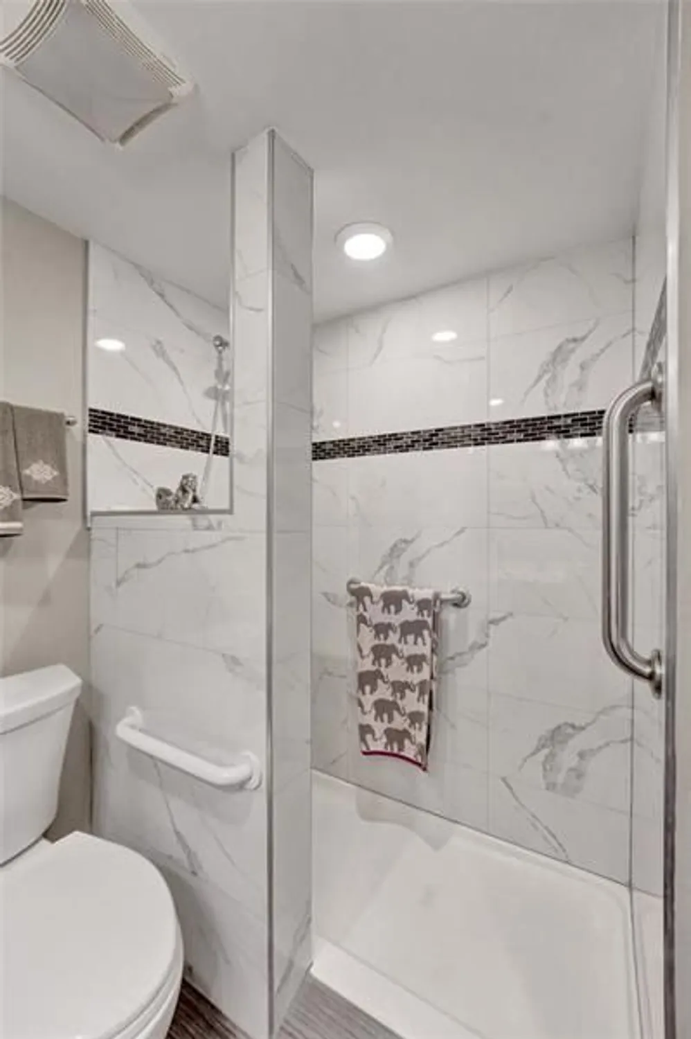 Property Slideshow image 15 of 34 | 5860 nw 44th st 509, Lauderhill, FL, 33319