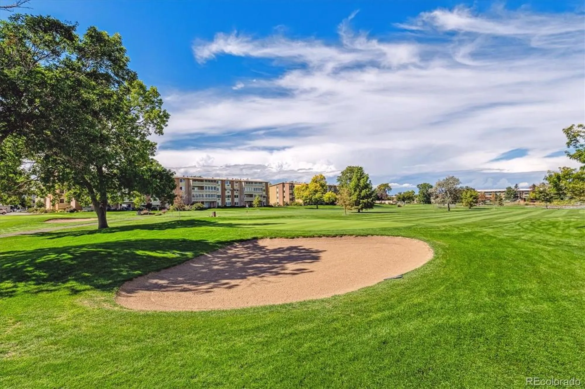 Property Slideshow image 1 of 36 | 725 s clinton st apt 13b, Denver, CO, 80247