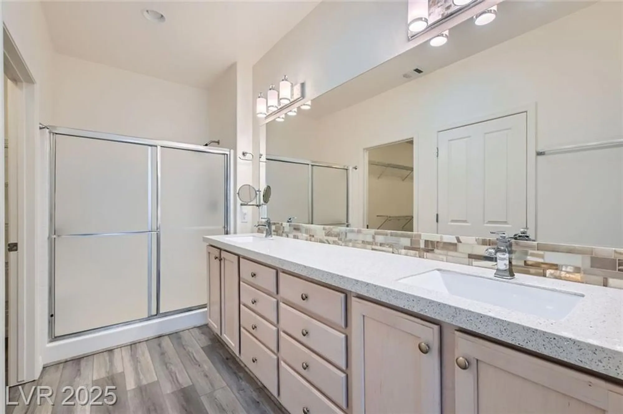 Property Slideshow image 17 of 33 | 3220 flinthead dr, North Las Vegas, NV, 89084