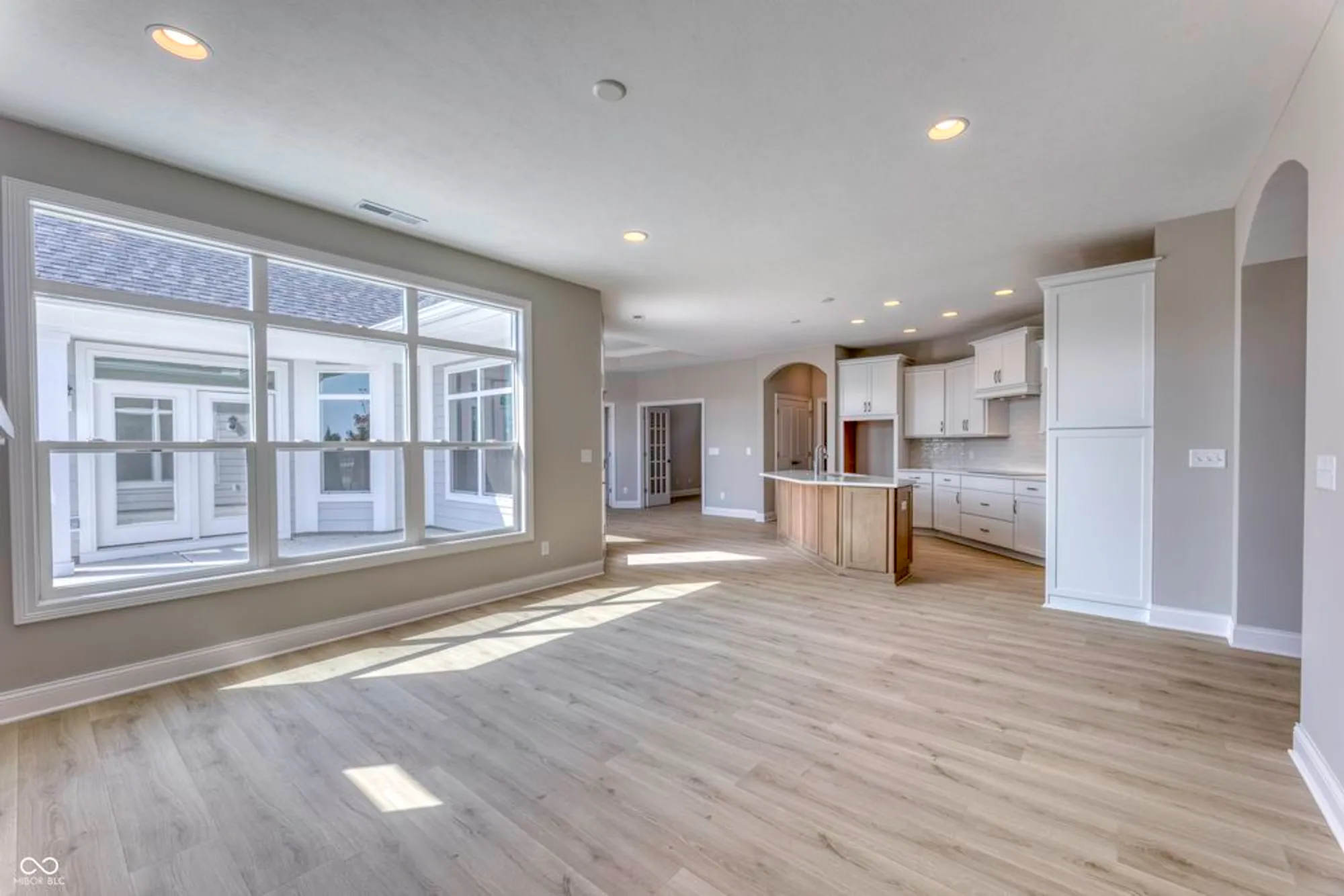 Property Slideshow image 14 of 45 | 14832 higgins dr, Westfield, IN, 46074