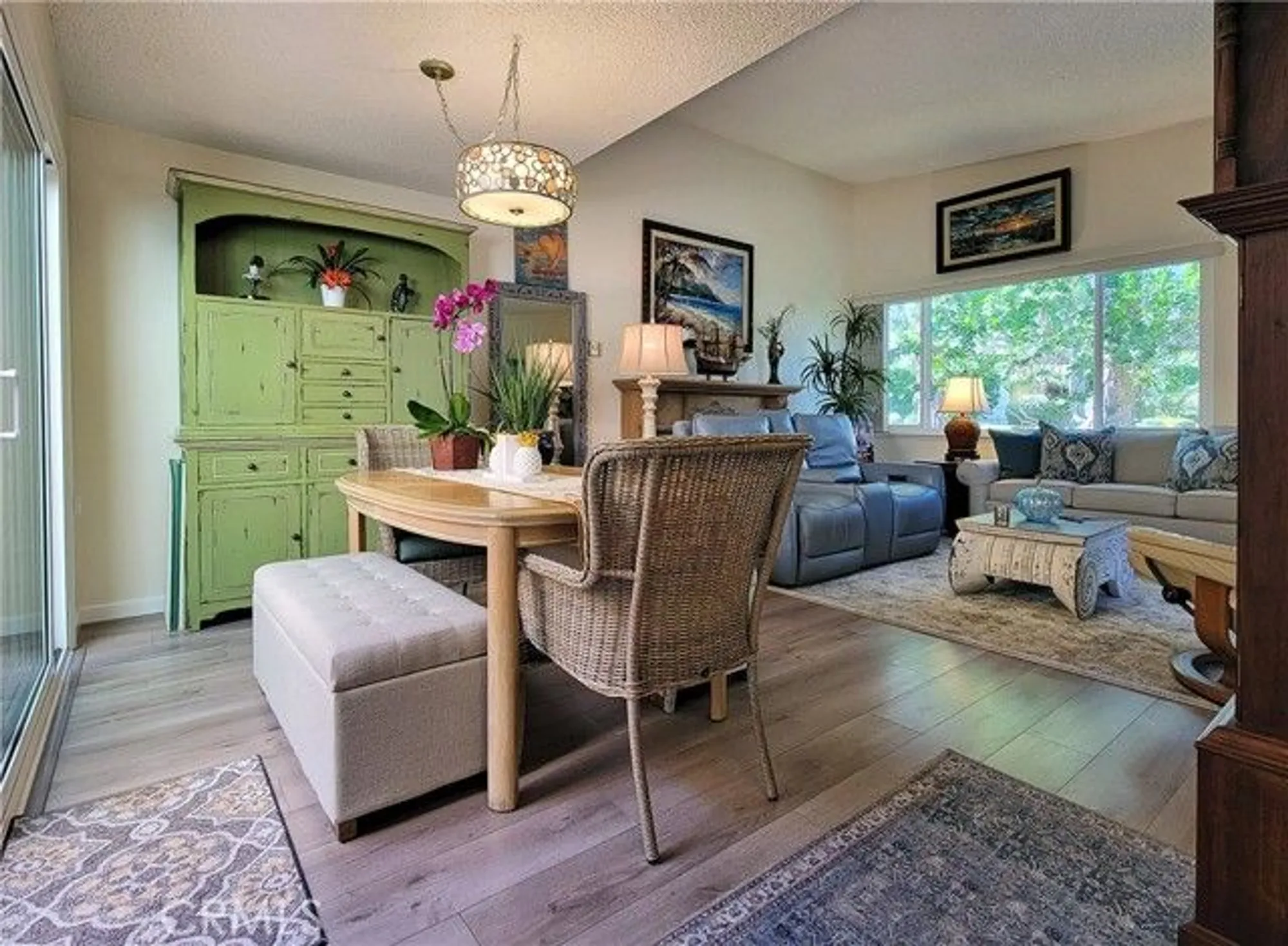 Property Slideshow image 9 of 33 | 191 avenida majorca d, Laguna Woods, CA, 92637