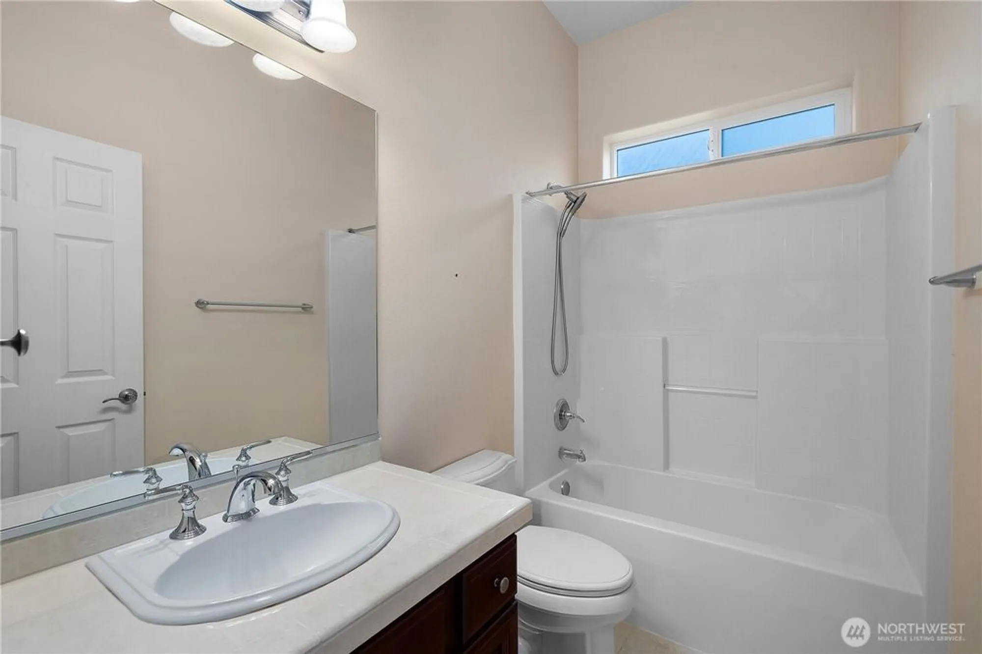 Property Slideshow image 15 of 40 | 8218 camano loop, Lacey, WA, 98516