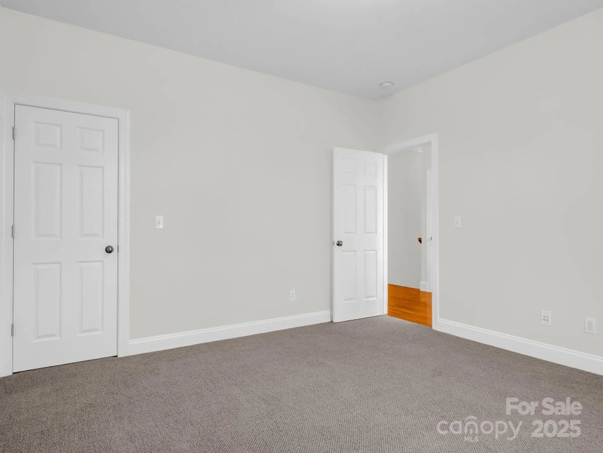 Property Slideshow image 25 of 39 | 16 larue ct, Biltmore Lake, NC, 28715