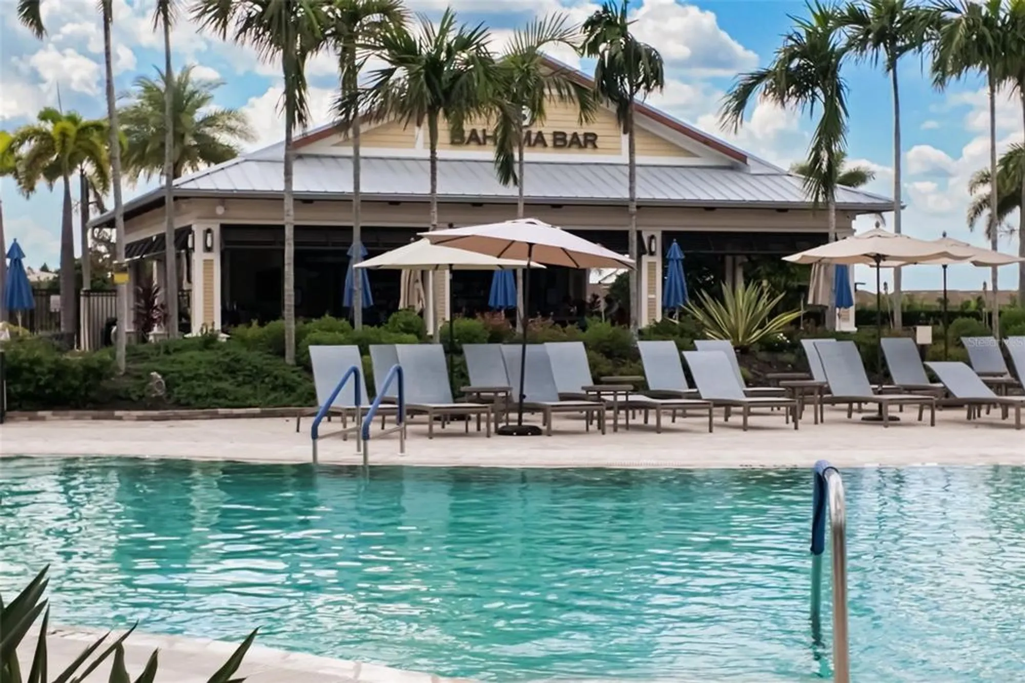 Property Slideshow image 42 of 55 | 5043 serata dr, Bradenton, FL, 34211