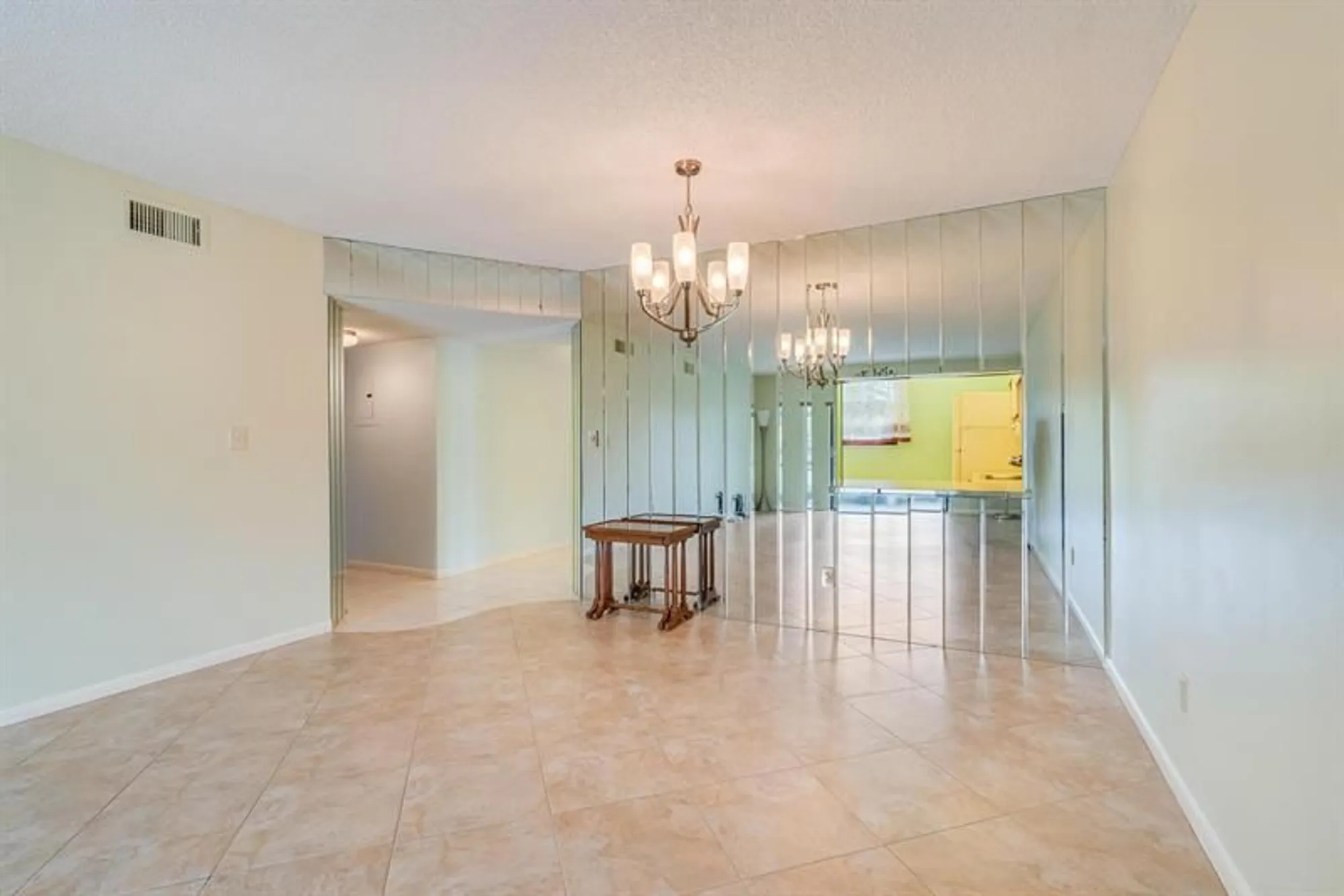Property Slideshow image 4 of 32 | 4955 e sabal palm blvd 104, Tamarac, FL, 33319