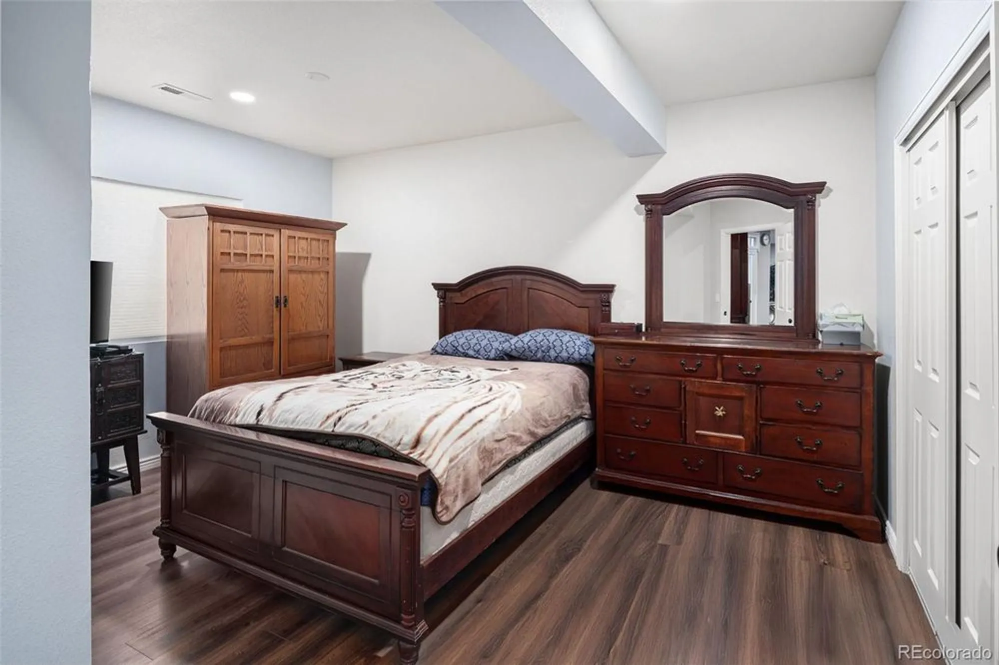 Property Slideshow image 31 of 45 | 15750 willow way, Brighton, CO, 80602