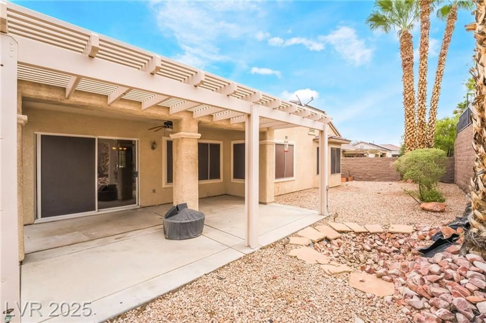 Property Slideshow image 43 of 58 | 2539 evansville ave, Henderson, NV, 89052