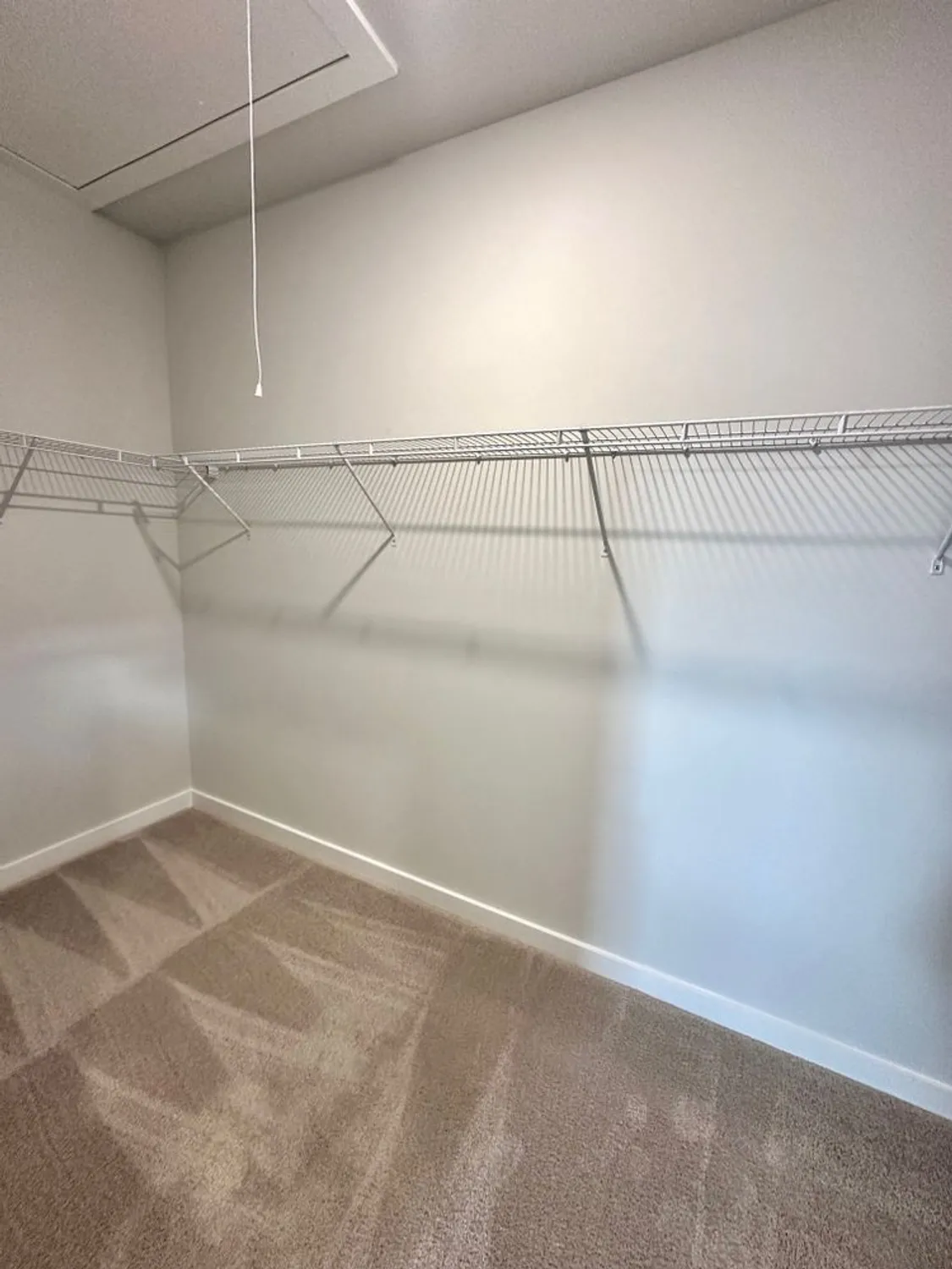 Property Slideshow image 18 of 53 | 2036 skippack pvt cir, Gallatin, TN, 37066