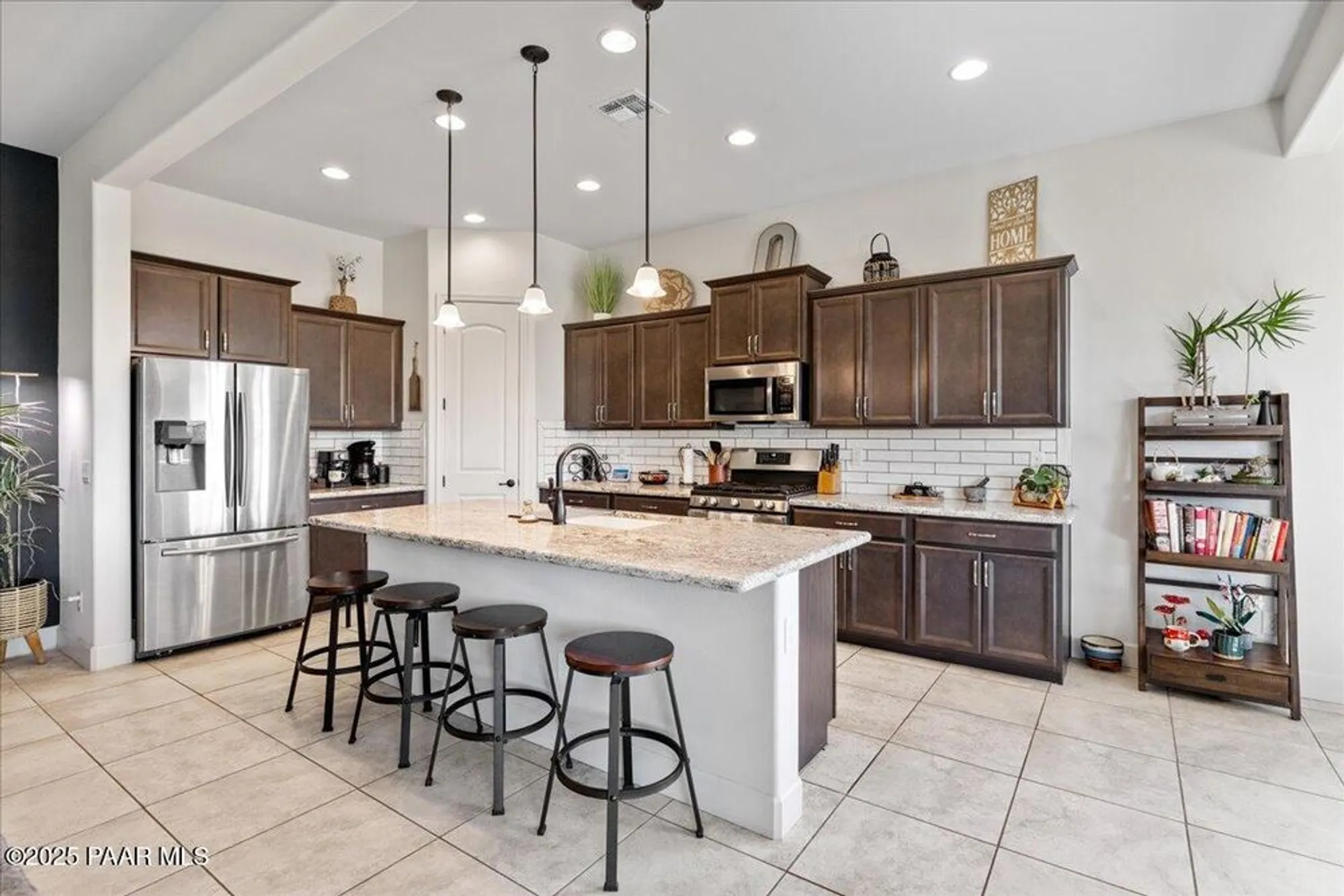 Property Slideshow image 9 of 33 | 7930 e carbon ct, Prescott Valley, AZ, 86315