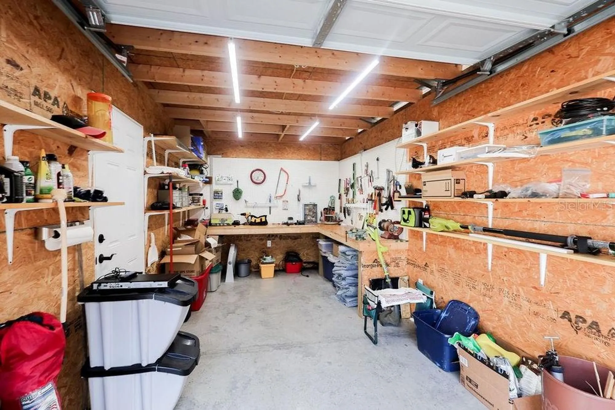 Property Slideshow image 17 of 45 | 8783 sw 66th ter, Ocala, FL, 34476