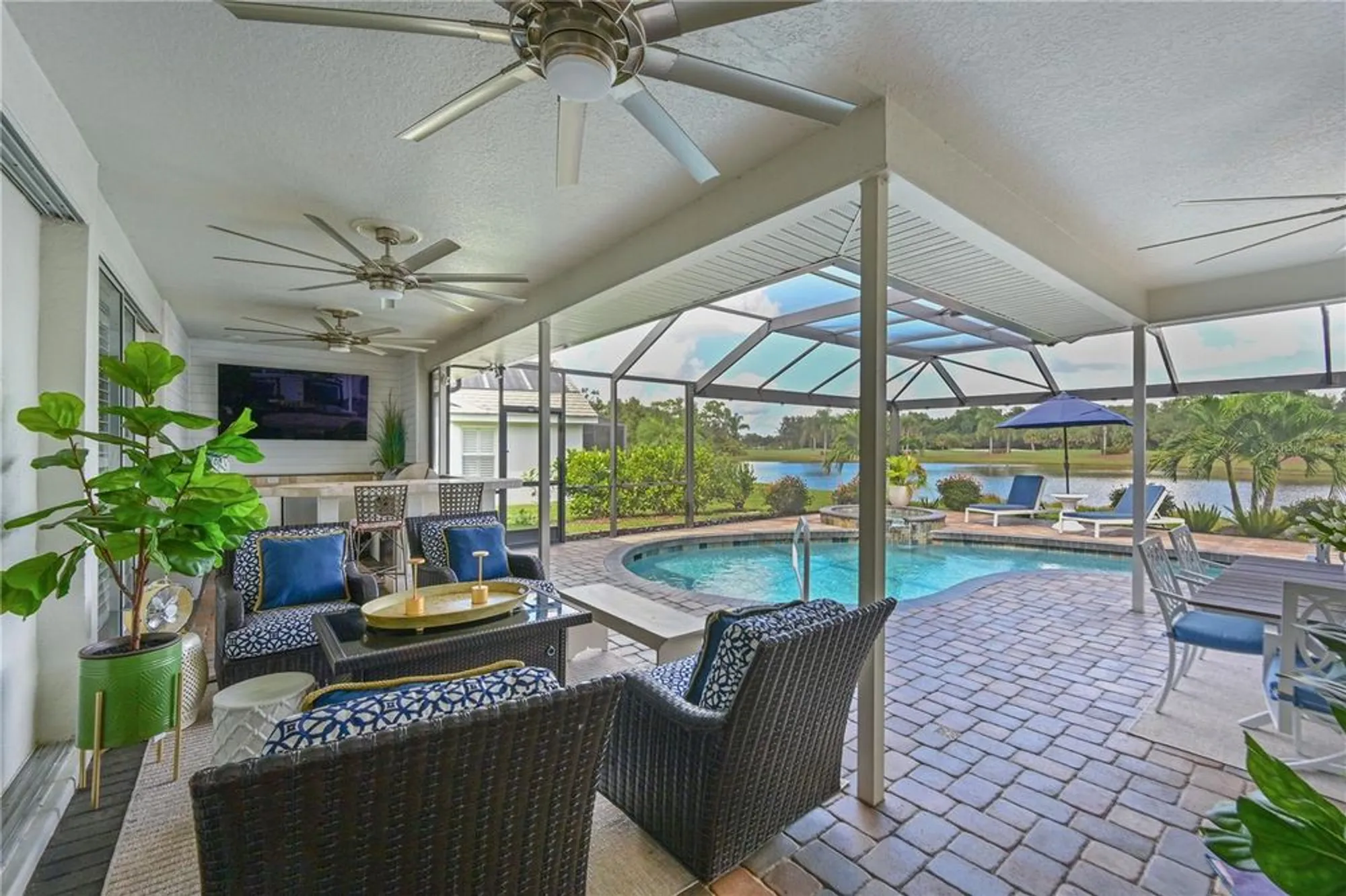 Property Slideshow image 39 of 89 | 6415 turners gap rd, Bradenton, FL, 34203