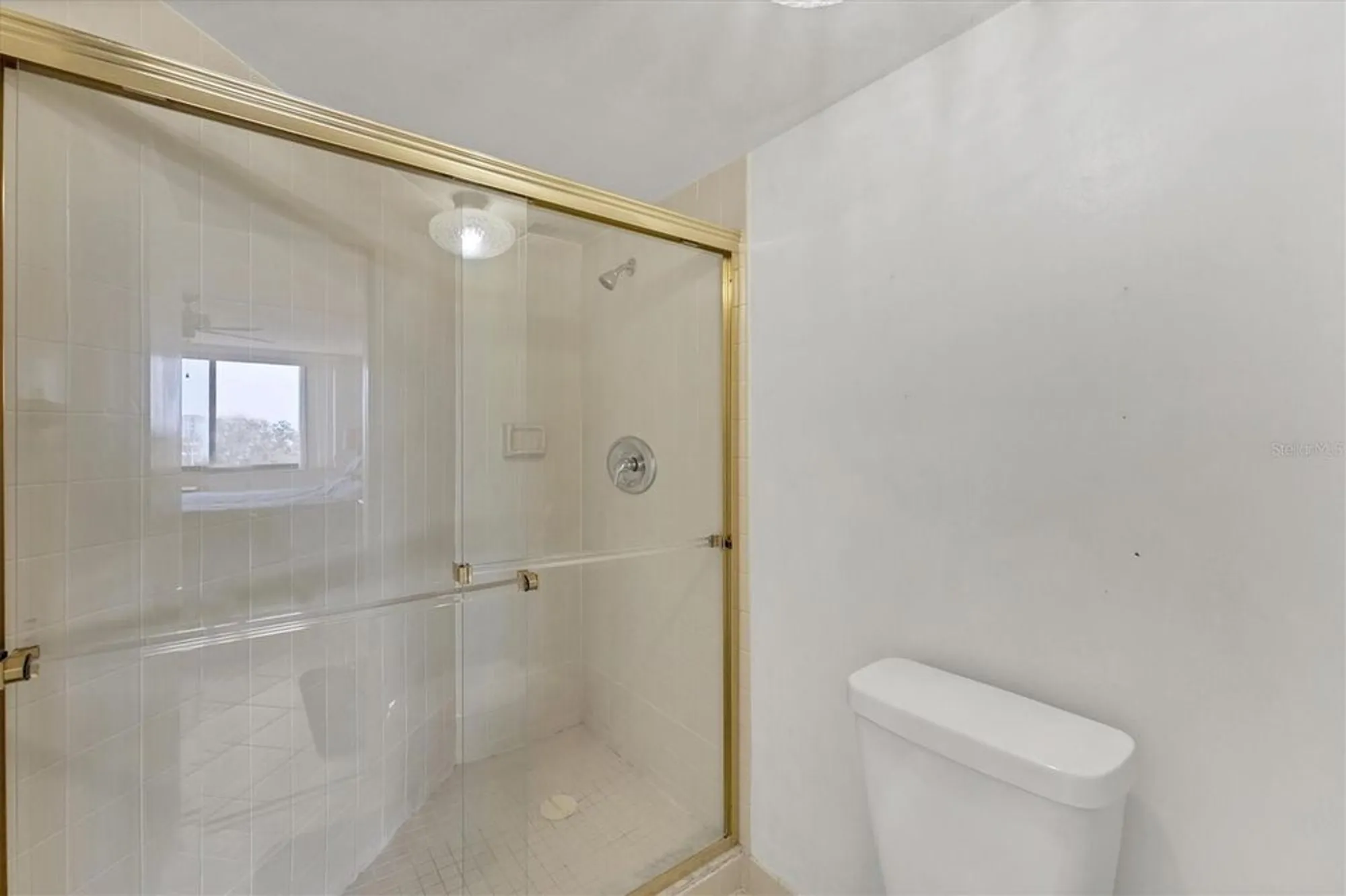 Property Slideshow image 14 of 31 | 6158 palma del mar blvd s apt 504, St Petersburg, FL, 33715